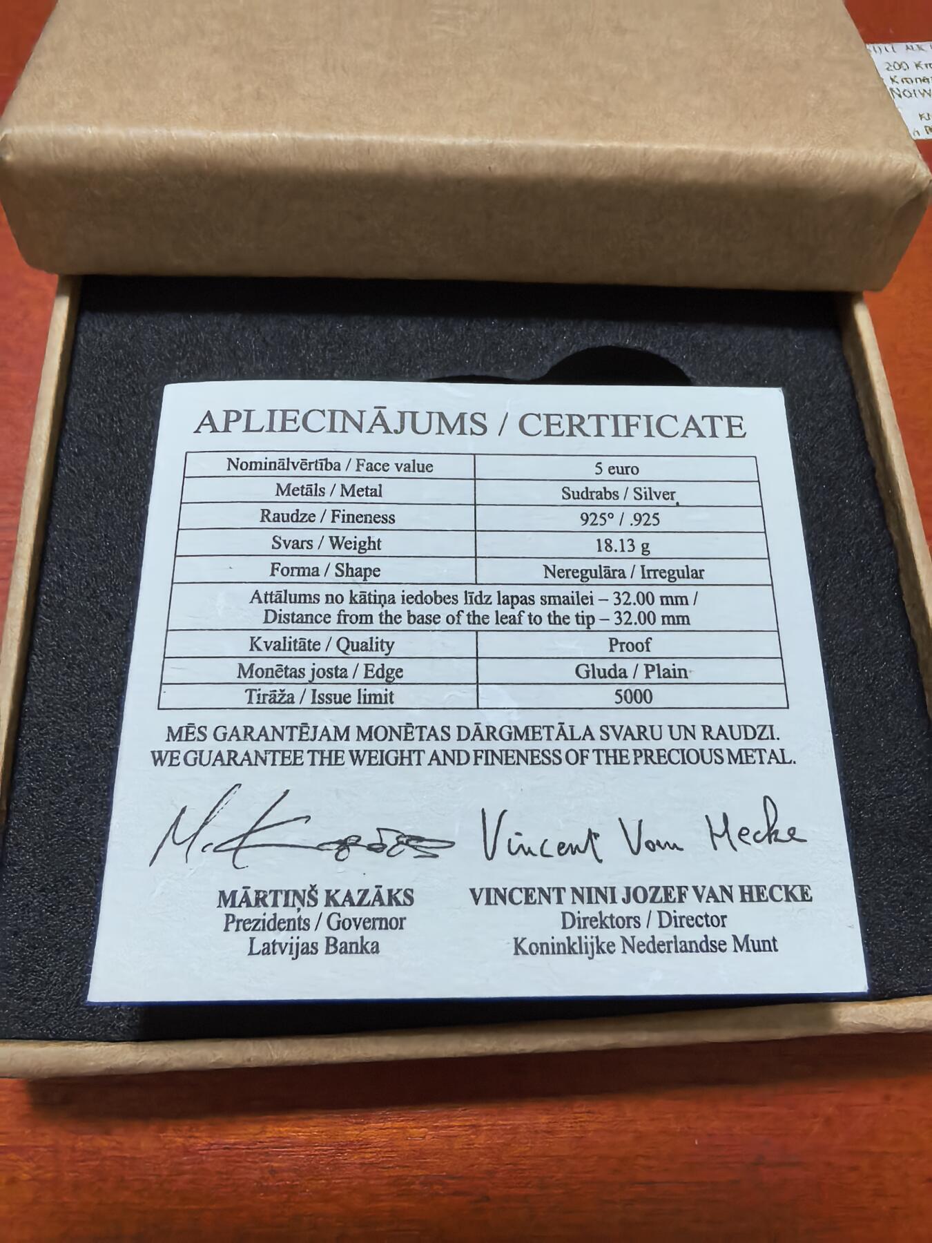 长老汇蛇年精选第一百场拍卖 2020拉脱维亚菩提叶5欧元异形精制银币，NGC PF70，首期，原盒证，5000枚