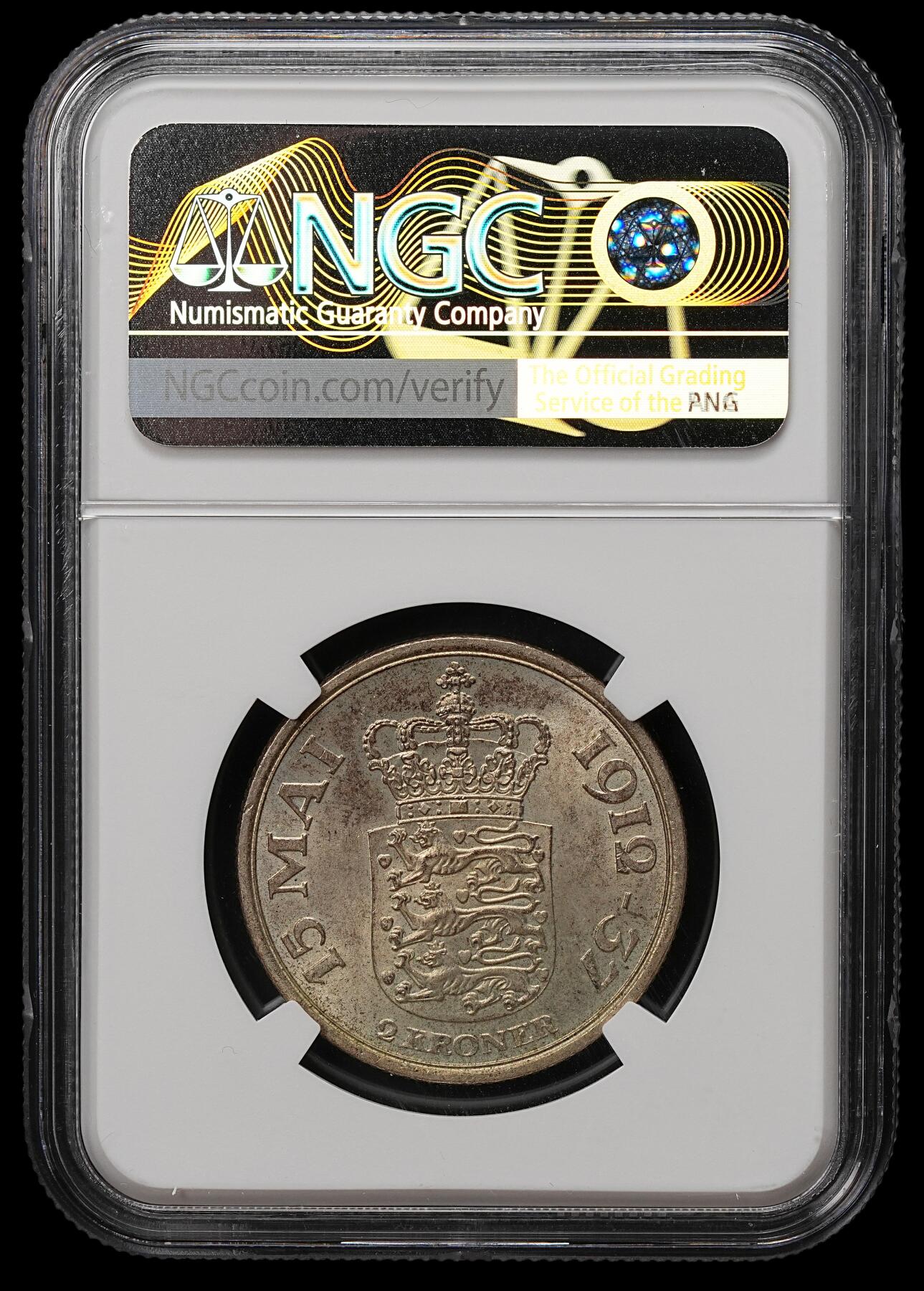 修遠堂世界钱币第105期，马年首拍