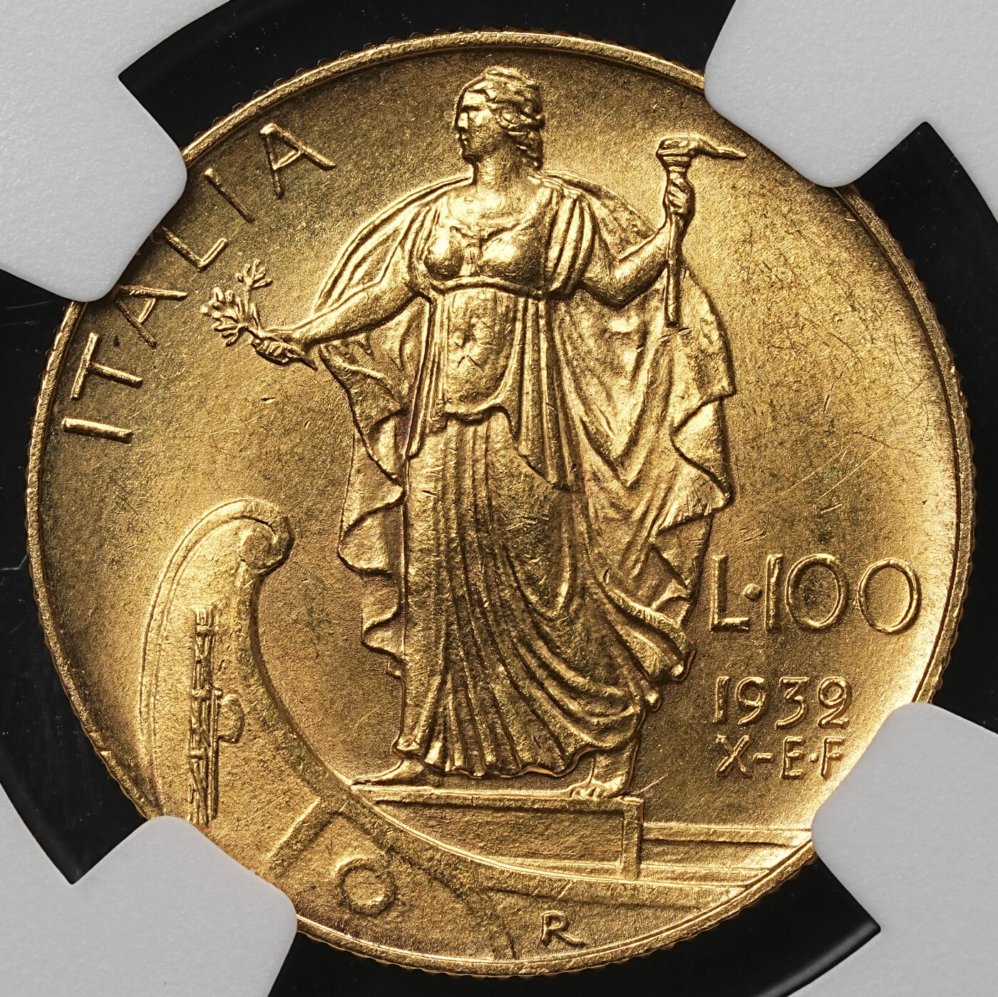 修遠堂世界钱币第105期，马年首拍