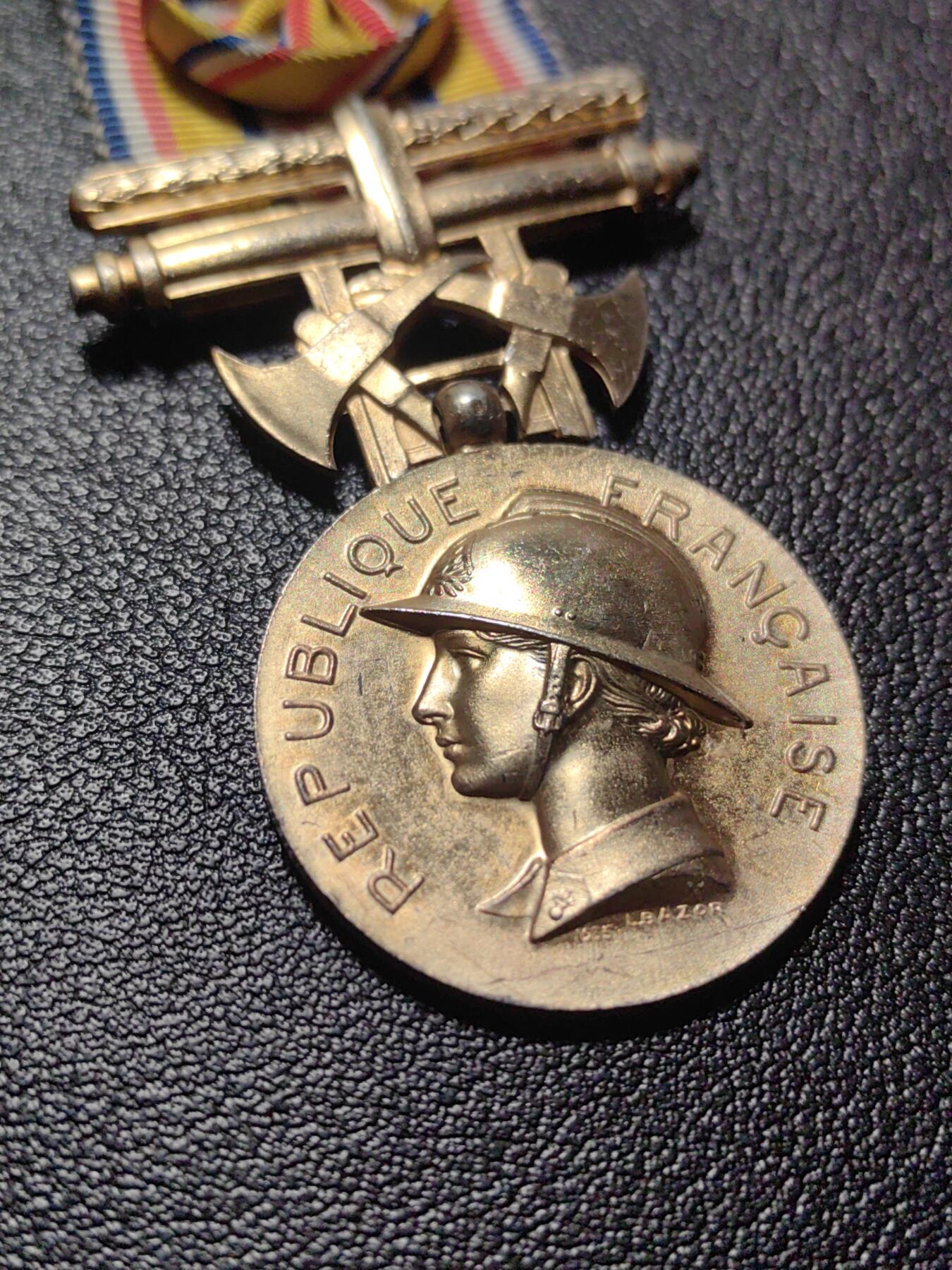 靖甫拍卖第四场 法国消防嘉奖奖章 银质镀金