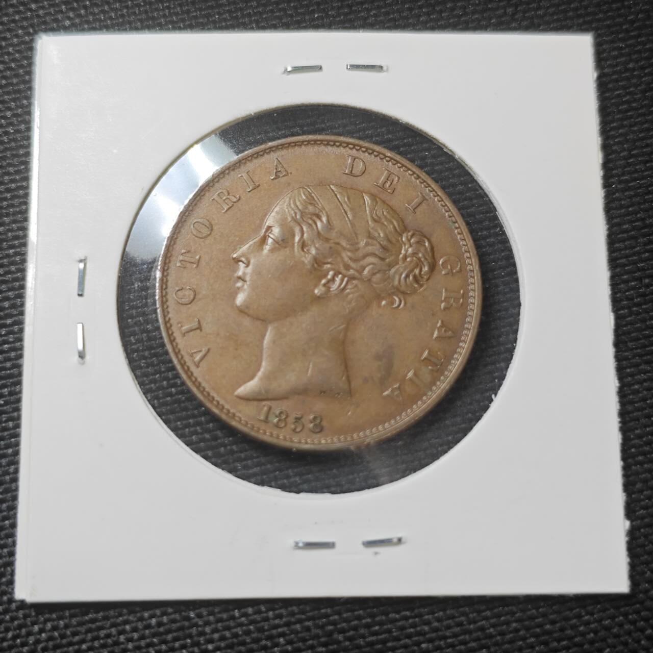 KK钱币收藏小铺  第398期 百期特拍（四拍之二） 2月预留时间 周末发货  1858英国维多利亚女王1/2便士铜币 底板干净 深打状态！