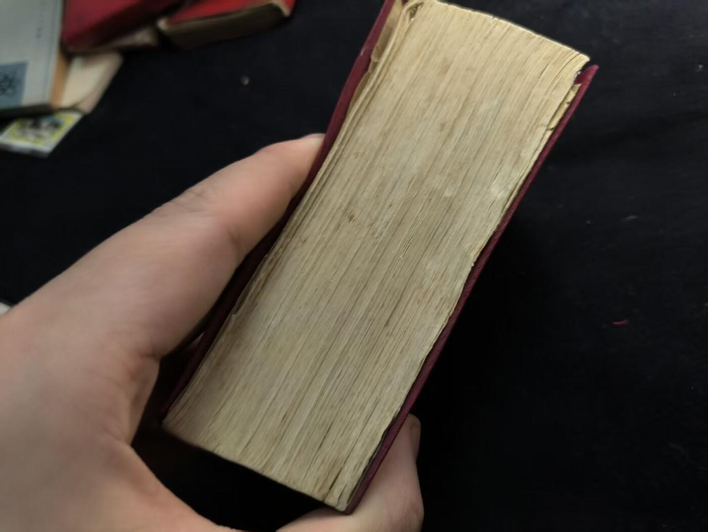 （450件拍品！制服徽章盛宴）罗岚⭐爱藏⭐年前甄选大拍场-店主清仓处理-分享拍场额外现金红包（实体经营） 《毛泽东选集》合订一卷本 带林提 真皮烫金面 一般只配发高级干部 收藏级