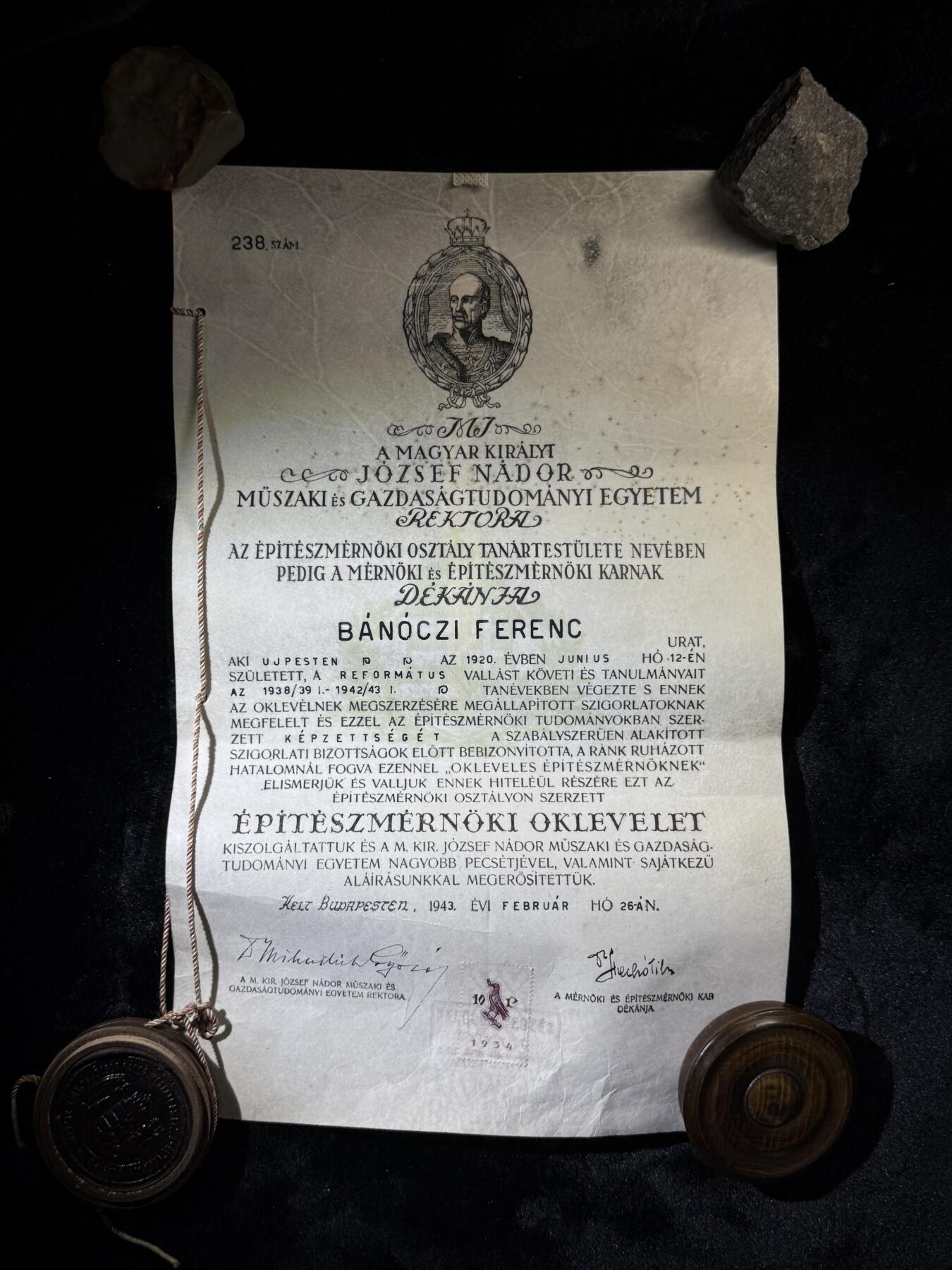欢庆春节！戎马世界章牌大赏第111期春节大拍 1943年匈牙利建筑工程师毕业证书,授予Bánóczi Ferenc
