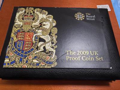 长老汇马年精选第七场拍卖 - 2009英国精制币12枚，盒证全，含大热门邱园50便士，普制币套装市场价大约2900元，这套是精制币