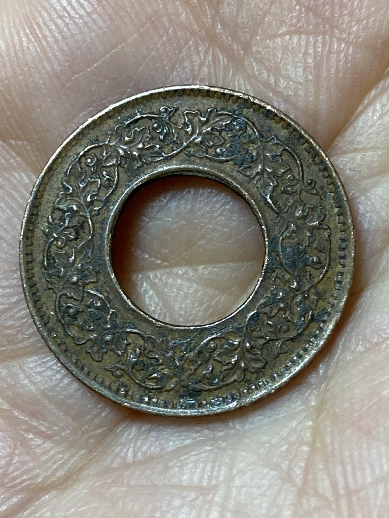 2026年第二十三场(总第一百九十二场）外国好品散币场(年后发货) 少见版本–英属印度1943单年份1派斯(RC版，圆顶皇冠)