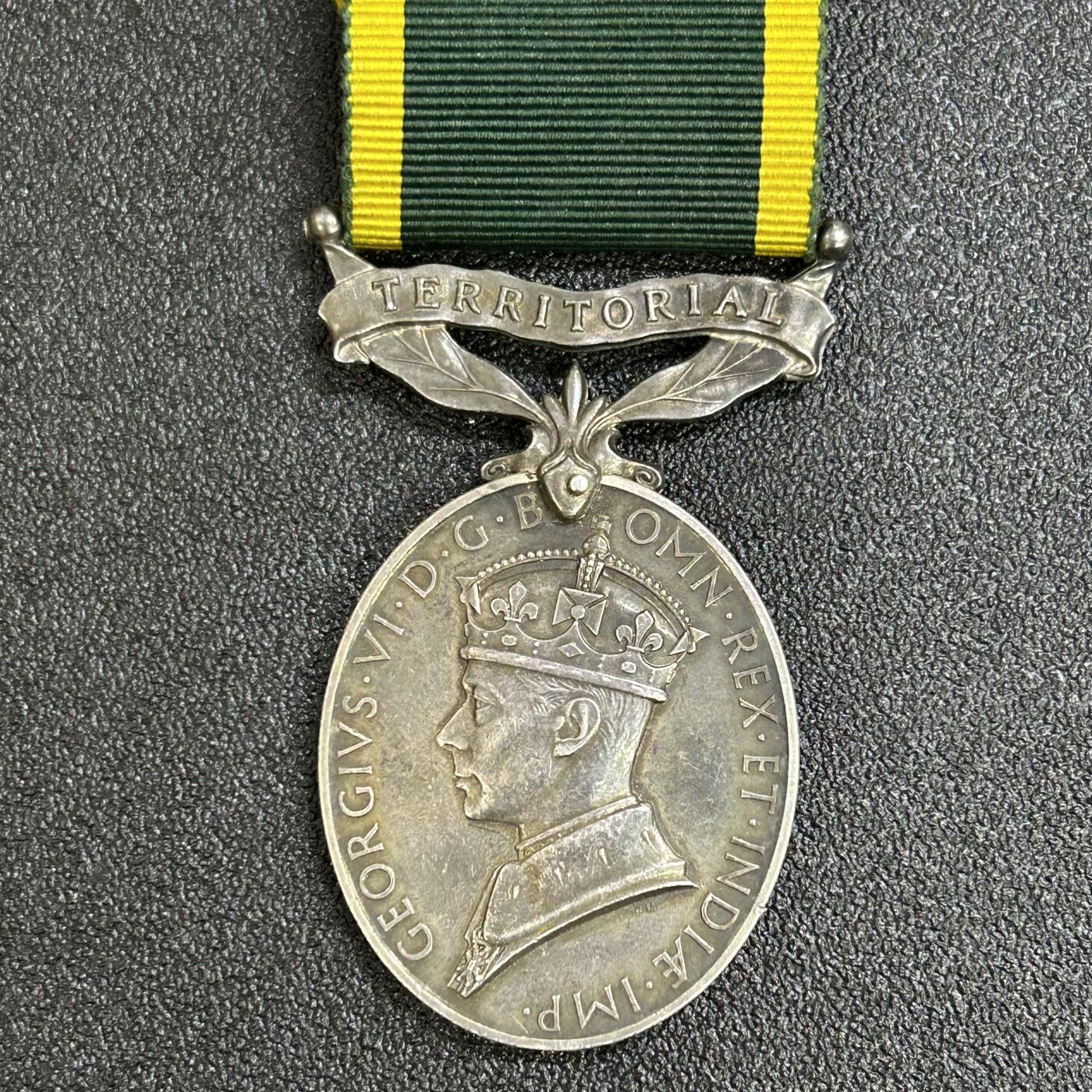 西秦中古拍卖第七十七期 2026马年新春专场 本场拍品年初九发出 英国效率奖章 银制 乔治六世版