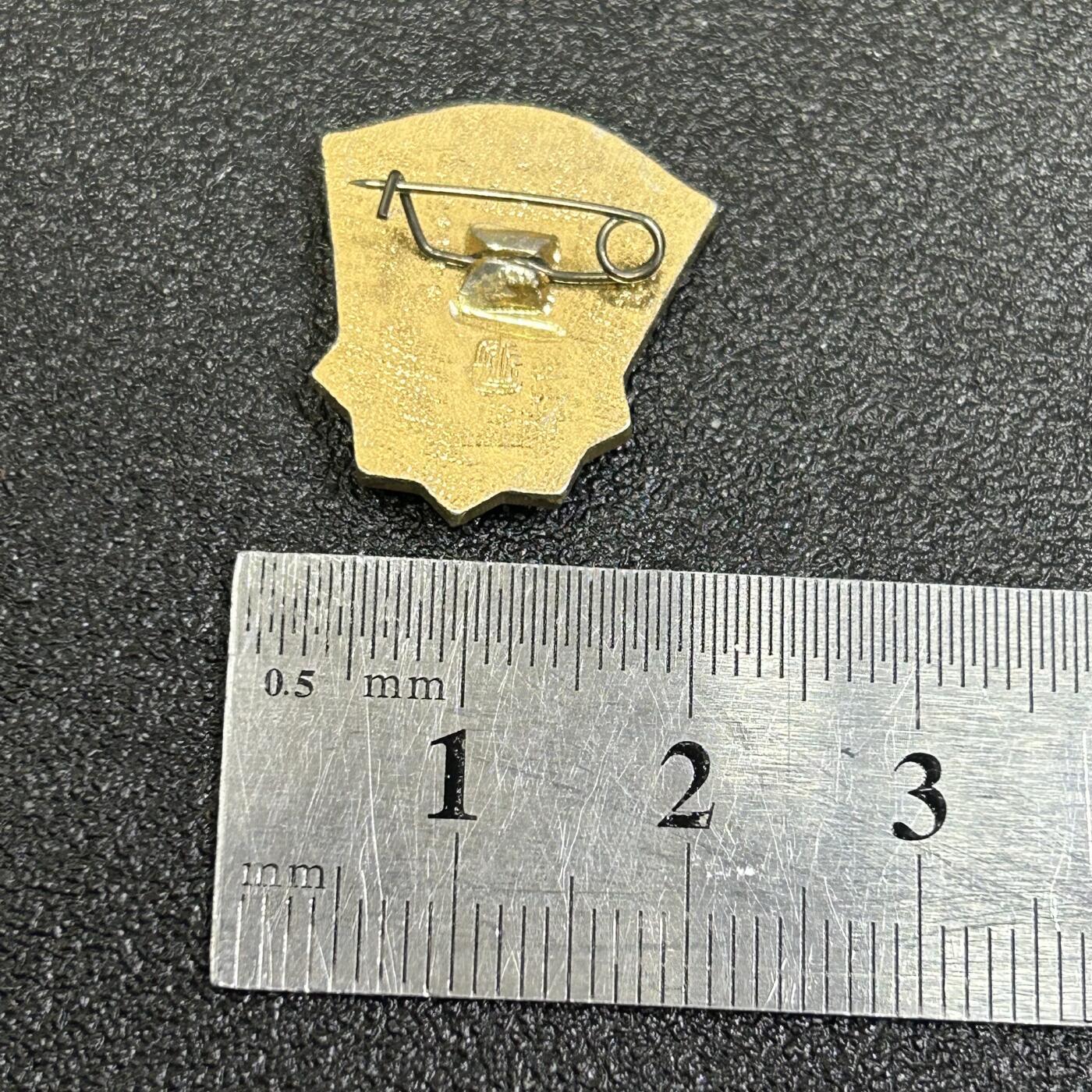 西秦中古拍卖第七十七期 2026马年新春专场 本场拍品年初九发出 苏联一级劳卫制证章