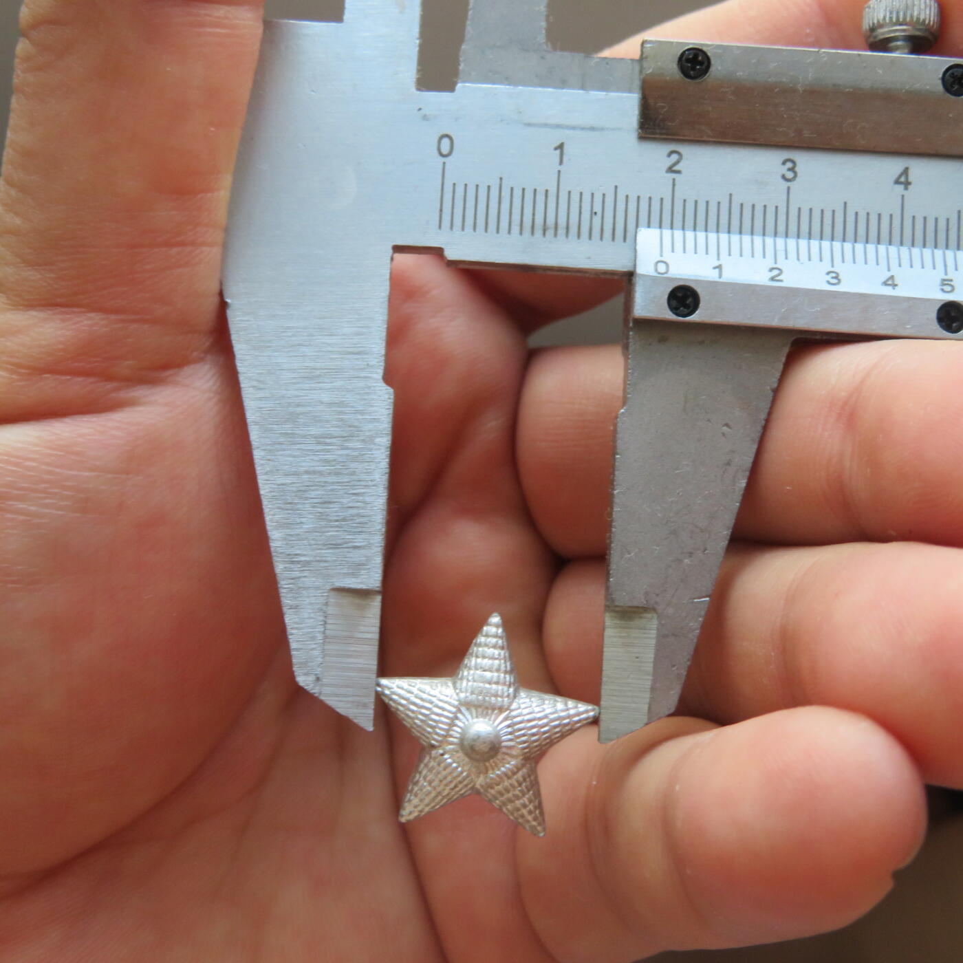 全品未使用62（55）校官肩章铝星星2个20mm