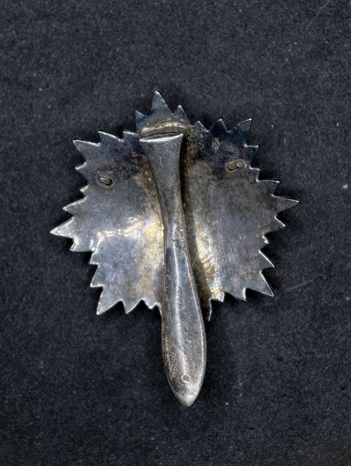 凯旋世界勋赏（第22期新年大拍）（欢迎送拍）（对拍品有疑问请询问客服，不接受到手刀，出价默认拍品品相。请认真阅读拍卖规则！出价默认已认可！）（收到货请录制开箱视频，无视频概不处理问题。） 。