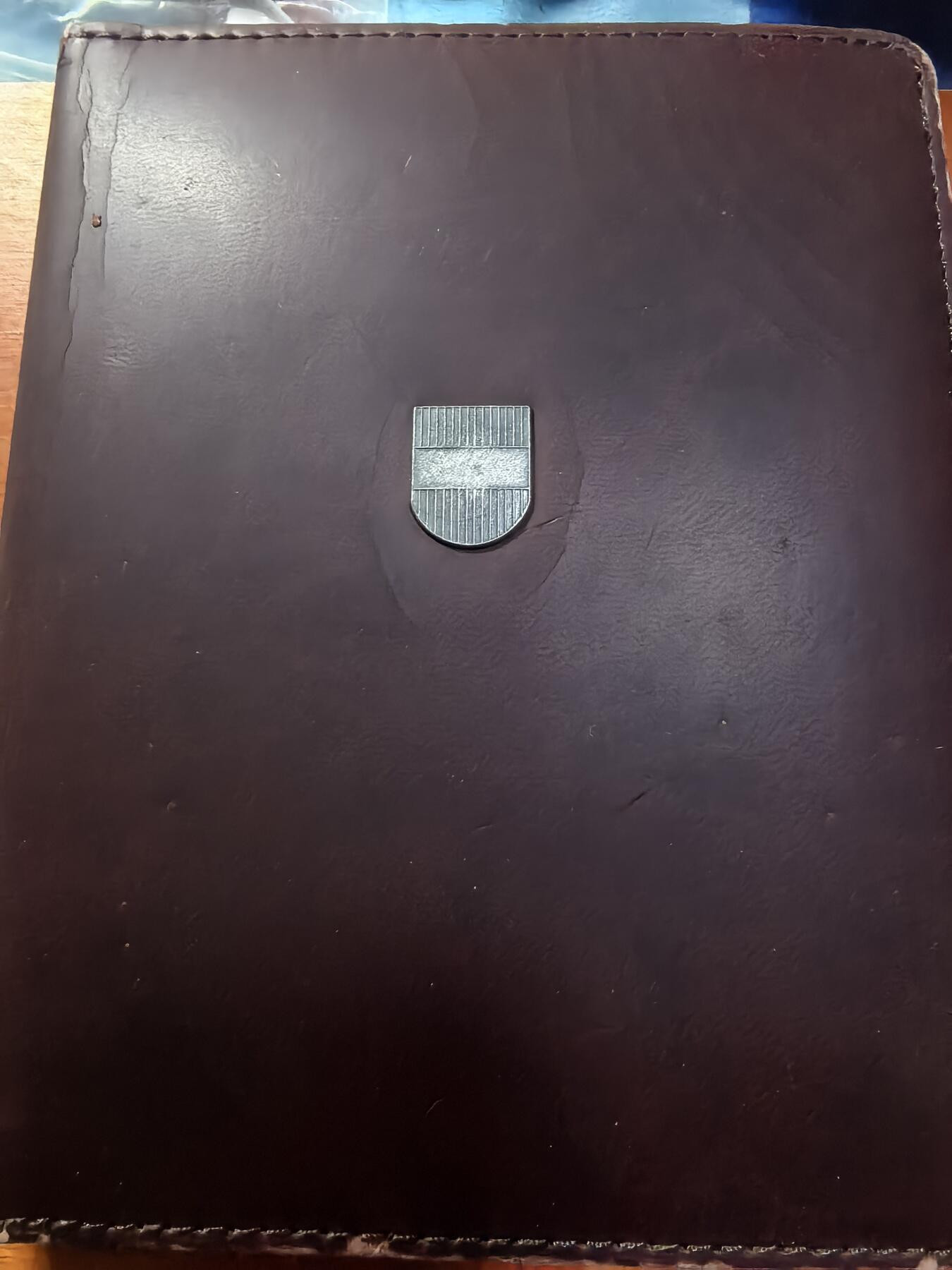 长老汇蛇年精选第一百场拍卖 2002奥地利欧元精制套币8枚，盒证全，1万套，小年，克书485美金