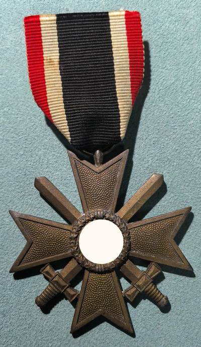 盛世勋华——号角文化勋章邮票专场拍卖第305期 - 德国（1939）二级佩剑战功十字勋章 带13厂厂标（Gustav Brehmer）