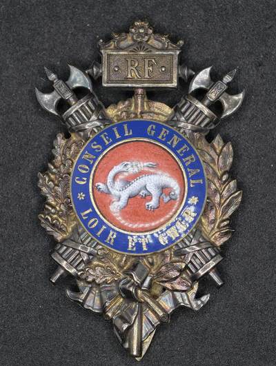凯旋世界勋赏（第22期新年大拍）（欢迎送拍）（对拍品有疑问请询问客服，不接受到手刀，出价默认拍品品相。请认真阅读拍卖规则！出价默认已认可！）（收到货请录制开箱视频，无视频概不处理问题。） - 法国卢瓦谢尔省议会证章 CONSEIL GENERAL LOIR ET CHER（卢瓦-谢尔省（Loir-et-Cher））