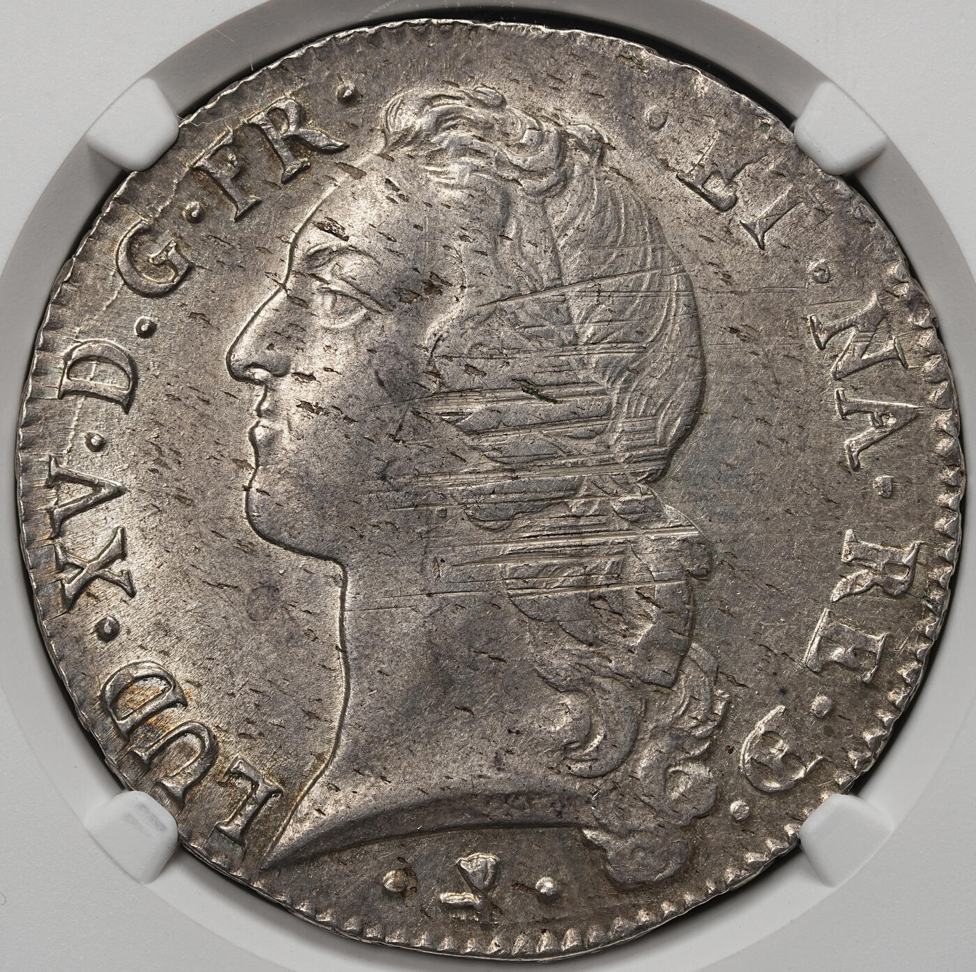 修遠堂世界钱币第105期，马年首拍