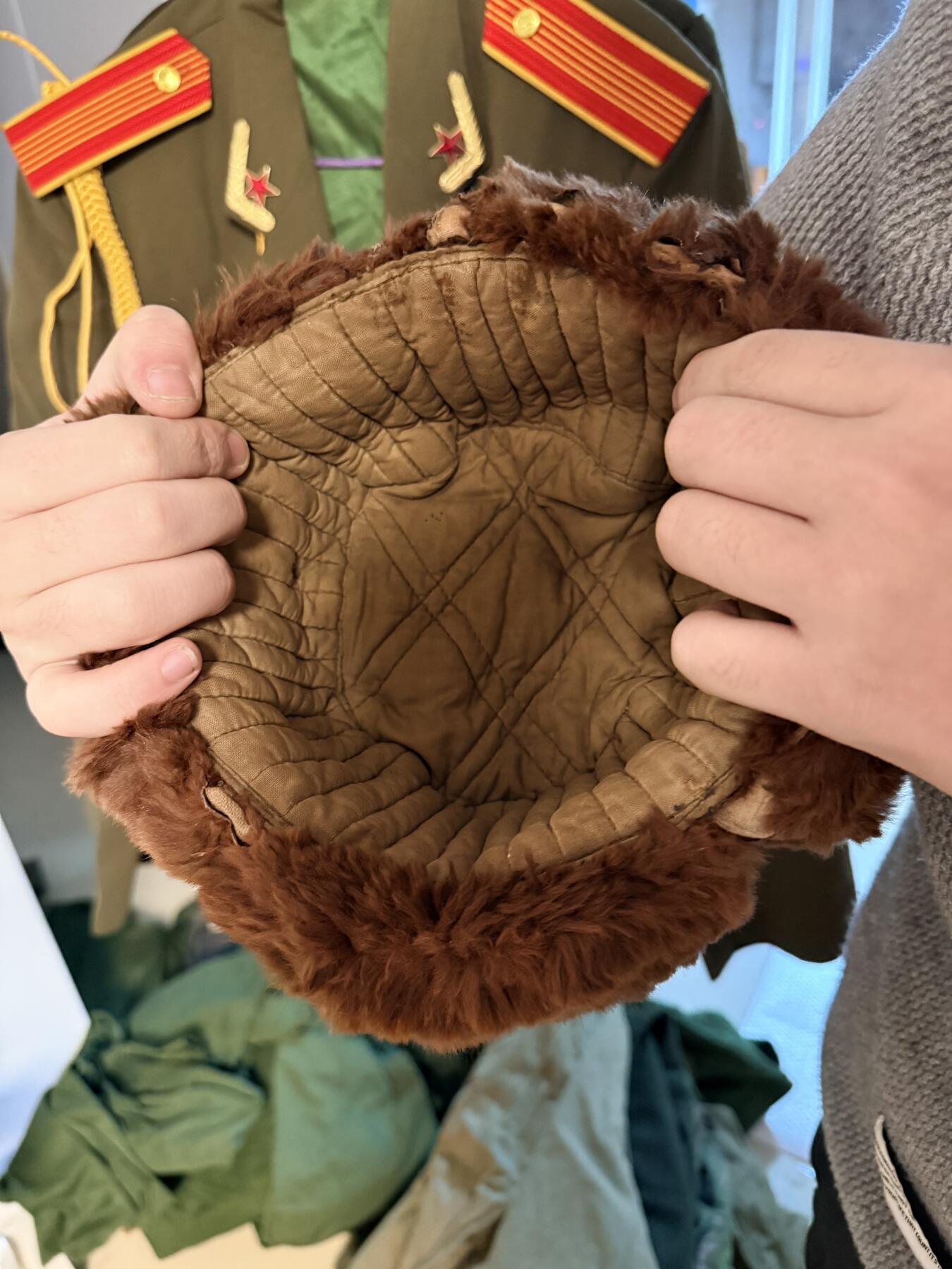 （450件拍品！制服徽章盛宴）罗岚⭐爱藏⭐年前甄选大拍场-店主清仓处理-分享拍场额外现金红包（实体经营）