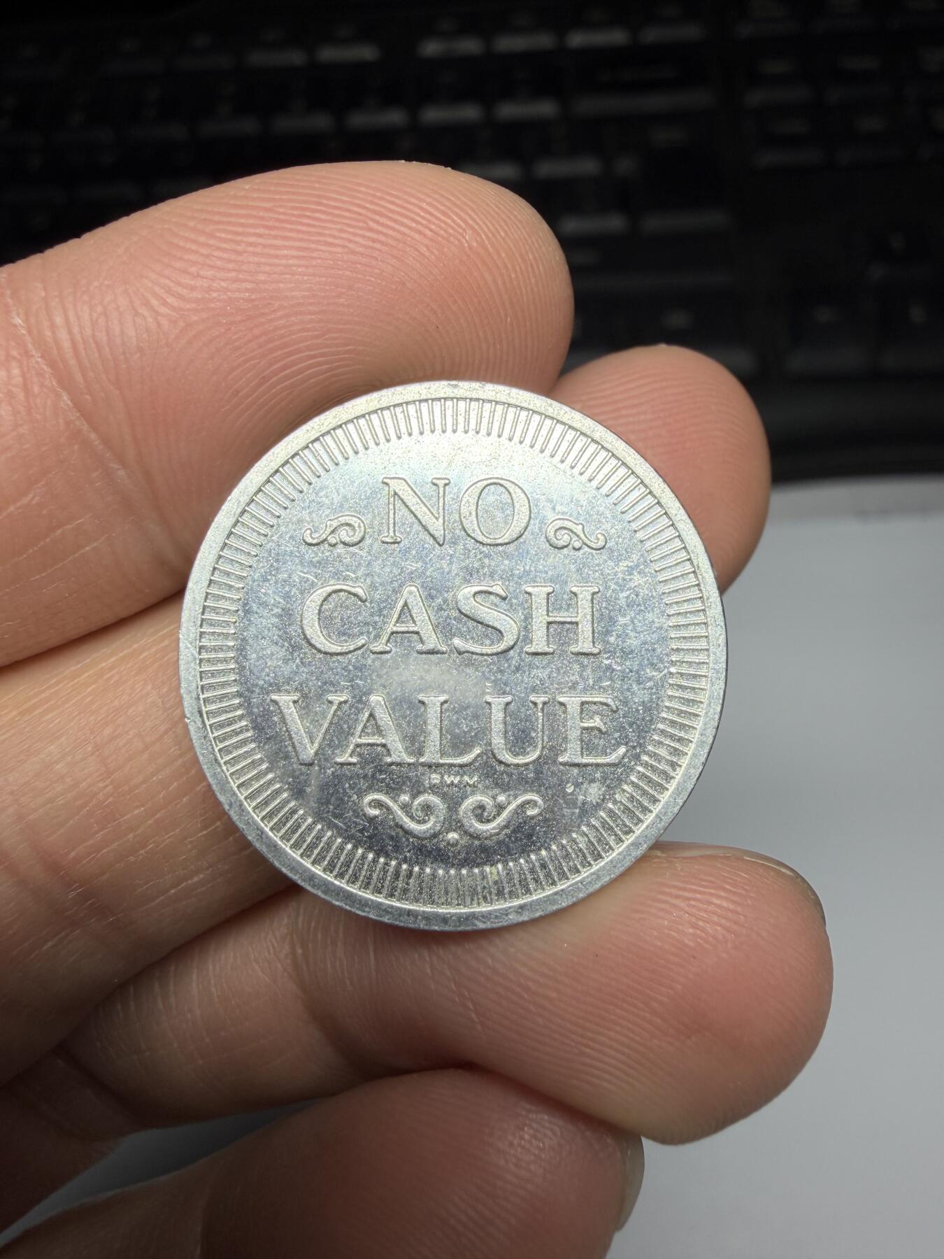 2025年集古藏今外币拍卖第二期-第7场—（总第307拍），可以寄存60天，满160元包邮。 代币，直径25毫米