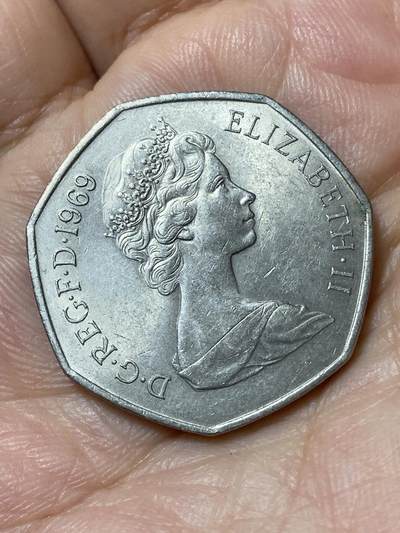 2026年第二十三场(总第一百九十二场）外国好品散币场(年后发货) - 英国🇬🇧1969年50新便士(伊丽莎白二世中年花冠，十进制第一版首发年)