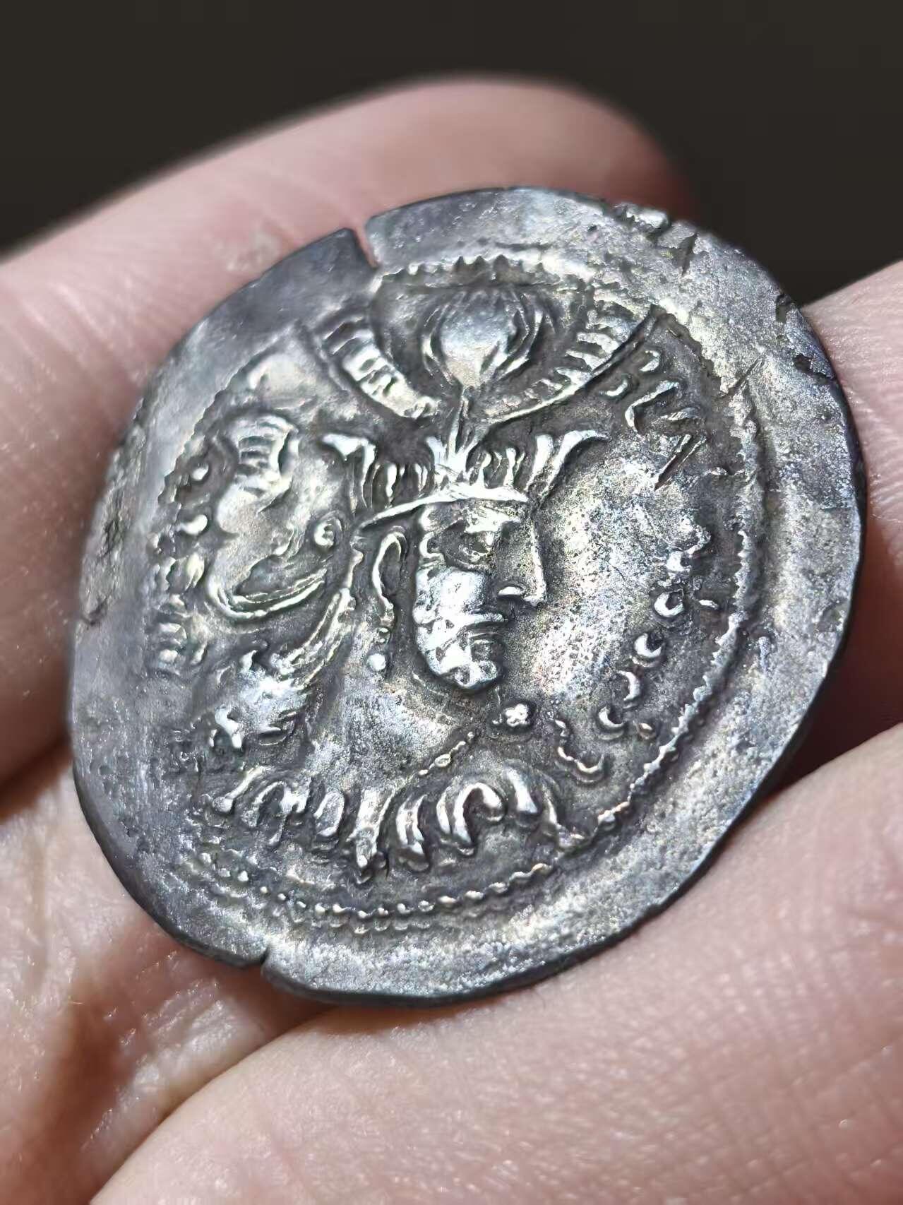 星盘世界钱币二月二十一日初五 世界古典币春节精品大拍 祝各位藏友马年大吉-新年新气象！