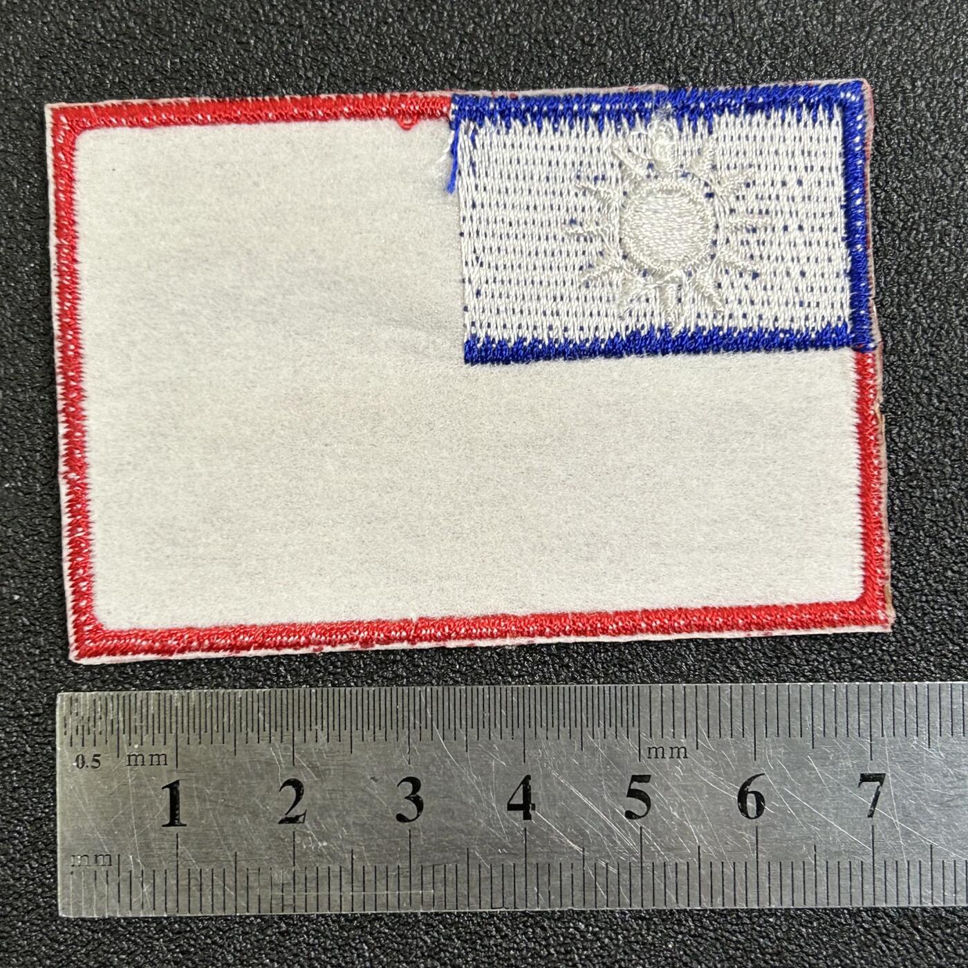 西秦中古拍卖第七十七期 2026马年新春专场 本场拍品年初九发出 民国中华民国国军臂章 退台后版本