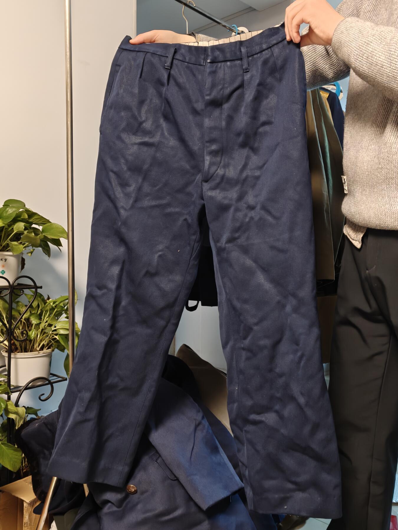 （450件拍品！制服徽章盛宴）罗岚⭐爱藏⭐年前甄选大拍场-店主清仓处理-分享拍场额外现金红包（实体经营） su-M55式海校官冬季常服全套（衣裤 大衣）南京某干休所老干部一家收得  180高体型适中者可穿】