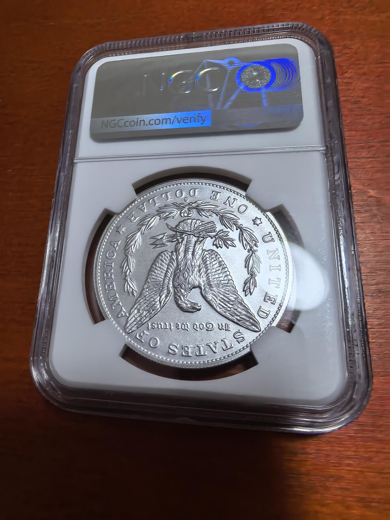 长老汇蛇年精选第一百场拍卖 2021 美国摩根1美元银币，NGC MS70分，O记早期标，百年标