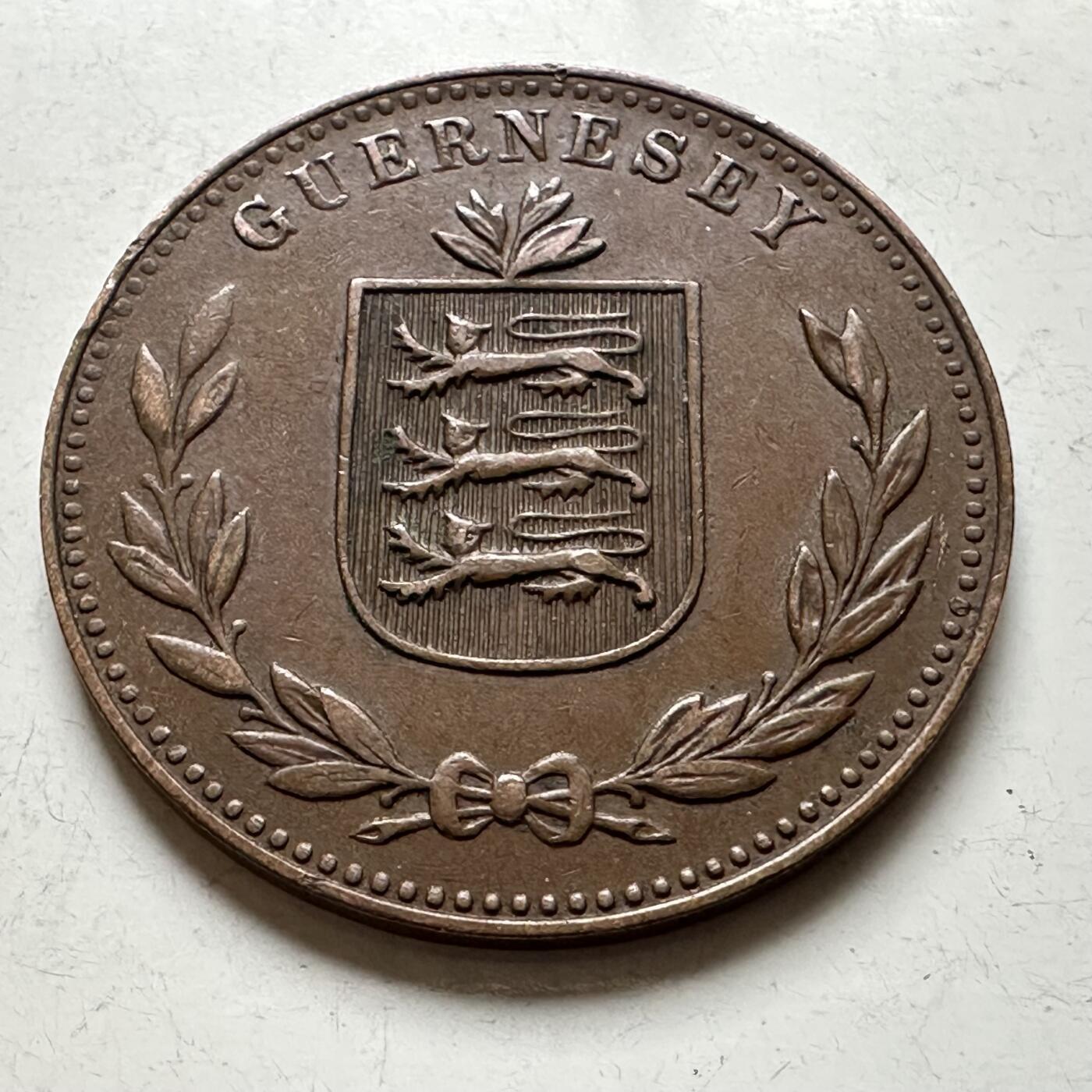 🌹外币初藏🌹🐯2026年第19场 快递已停，正月十五后再发 根西岛1947年8道布 a