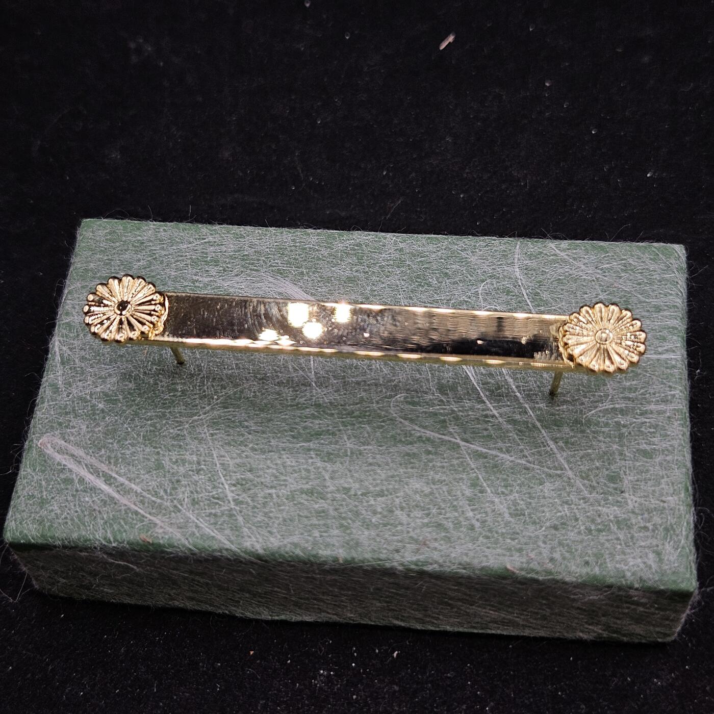 0元起拍勋章 第334期 咸鱼国勋章拍卖专场 2月15日（周日）下午6：00开始 菊花纹勋章挂