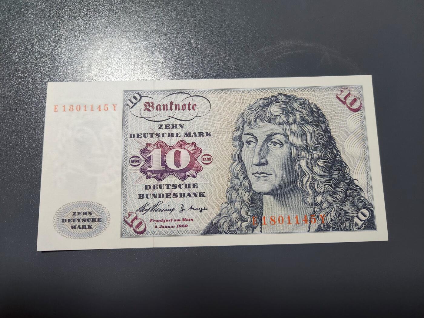 2月11号晚上8点 外国纸币自动截拍第24场