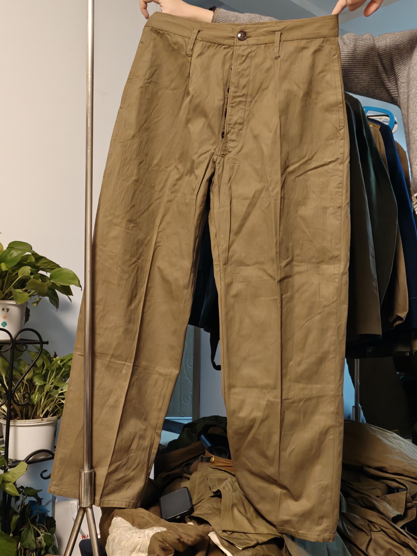 （450件拍品！制服徽章盛宴）罗岚⭐爱藏⭐年前甄选大拍场-店主清仓处理-分享拍场额外现金红包（实体经营） su-M55式陆干冬季常服裤 正一号人字纹 基本全新