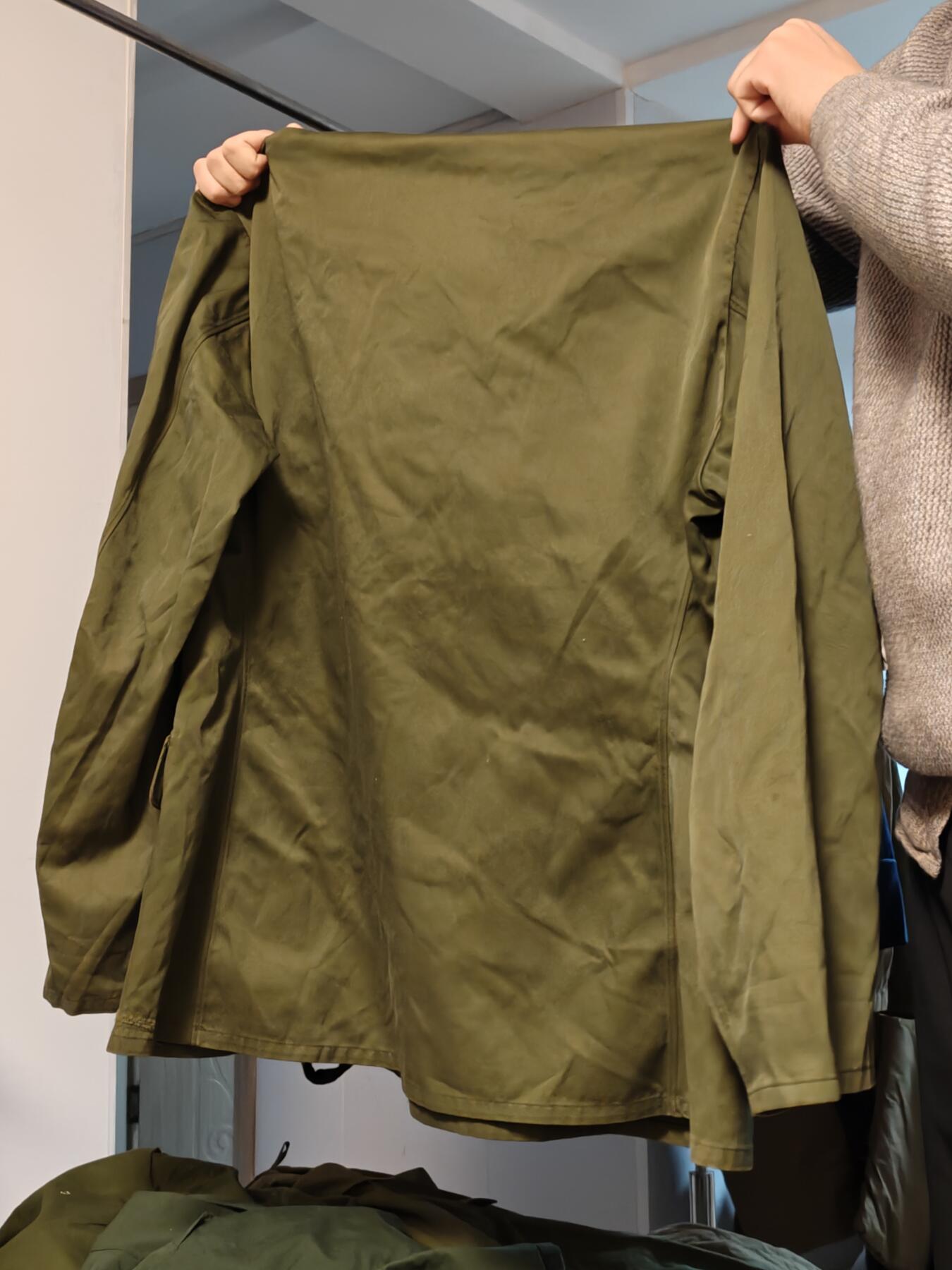 （450件拍品！制服徽章盛宴）罗岚⭐爱藏⭐年前甄选大拍场-店主清仓处理-分享拍场额外现金红包（实体经营）