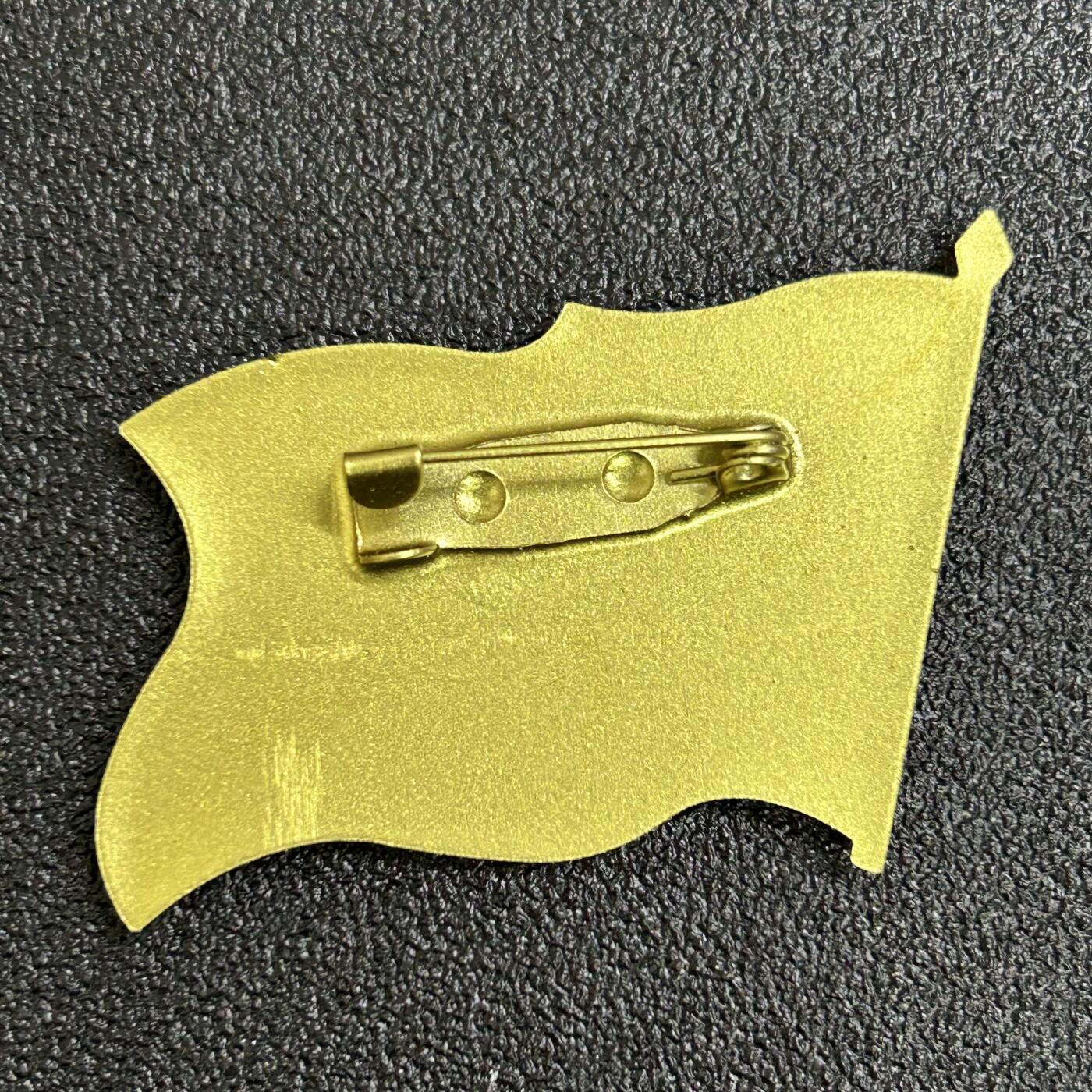 西秦中古拍卖第七十七期 2026马年新春专场 本场拍品年初九发出 越南龙田A乡第七届党代表大会证章 2025—2026年任期