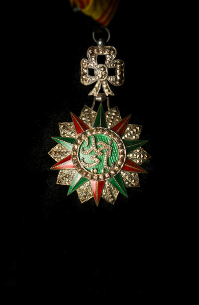 欢庆春节！戎马世界章牌大赏第111期春节大拍 - 法属突尼斯指挥官级突尼斯光荣勋章  亚瑟贝特朗厂造  1929-1942版，银制