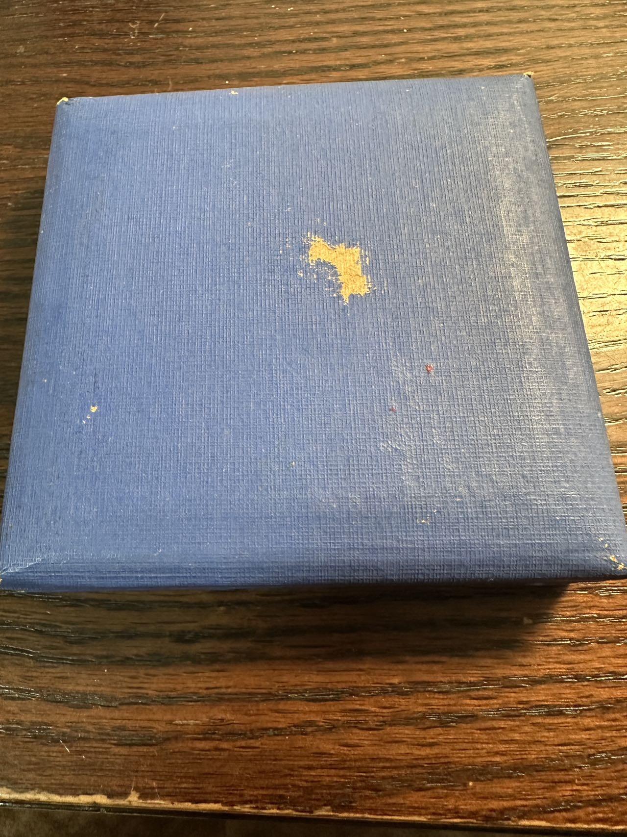 蒂克钱币 -第58场 日本企业章 徽章专场 韩国国立首尔大学的官方校徽 108g