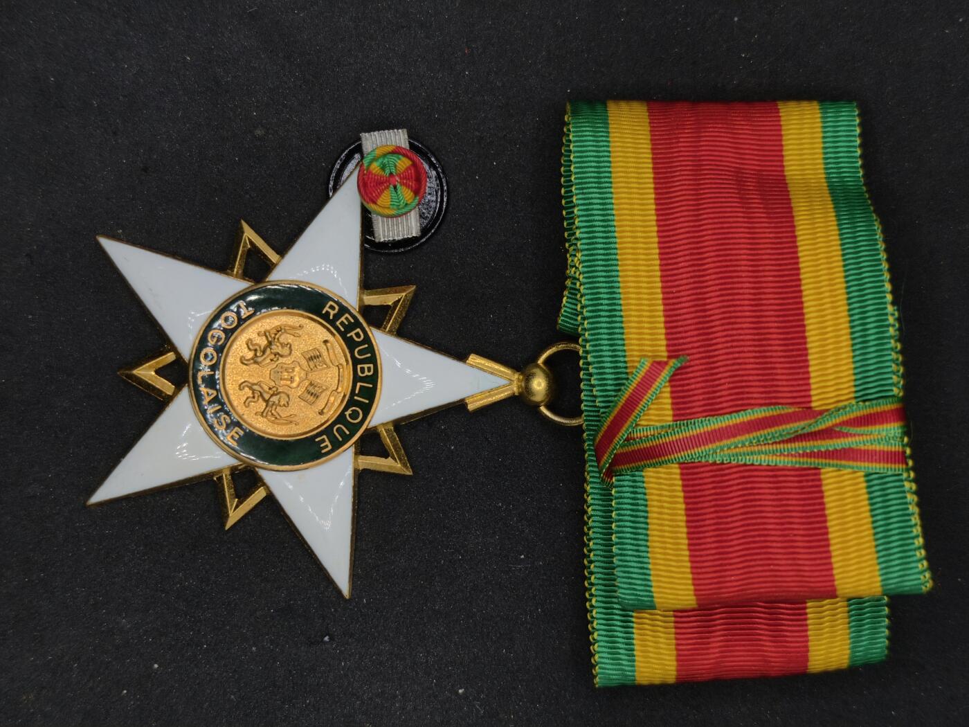 凯旋世界勋赏（第22期新年大拍）（欢迎送拍）（对拍品有疑问请询问客服，不接受到手刀，出价默认拍品品相。请认真阅读拍卖规则！出价默认已认可！）（收到货请录制开箱视频，无视频概不处理问题。） 。