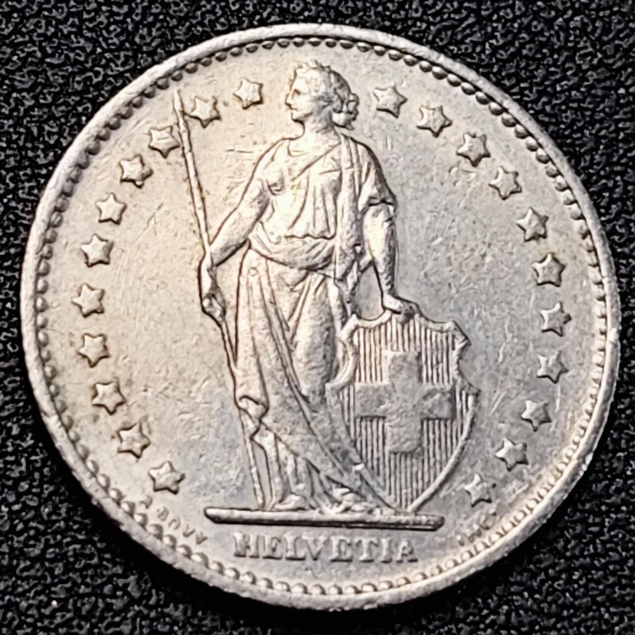 泉币菌-第191场- 迎春节专场 本场拍品多 请提前出价（本周五和之前拍的 2月14日发货） 。