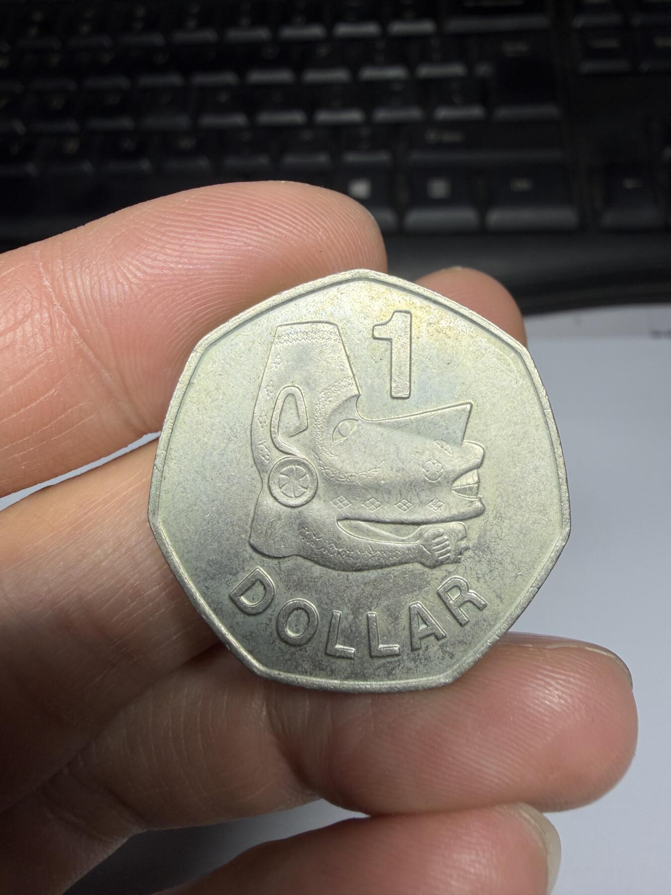 2025年集古藏今外币拍卖第二期-第7场—（总第307拍），可以寄存60天，满160元包邮。 1977年所罗门群岛1元