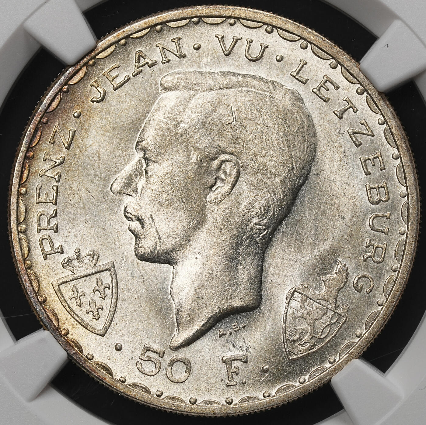 修遠堂世界钱币第105期，马年首拍 NGC MS65 1946年卢森堡伯爵瞎子约翰在克雷西战役中阵亡600周年纪念50法郎银币