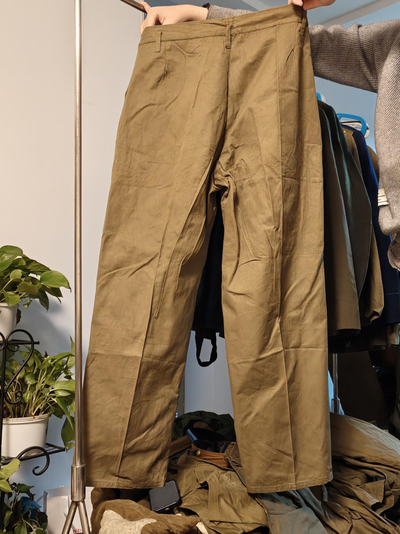 （450件拍品！制服徽章盛宴）罗岚⭐爱藏⭐年前甄选大拍场-店主清仓处理-分享拍场额外现金红包（实体经营） su-M55式陆干冬季常服裤 正一号人字纹 基本全新