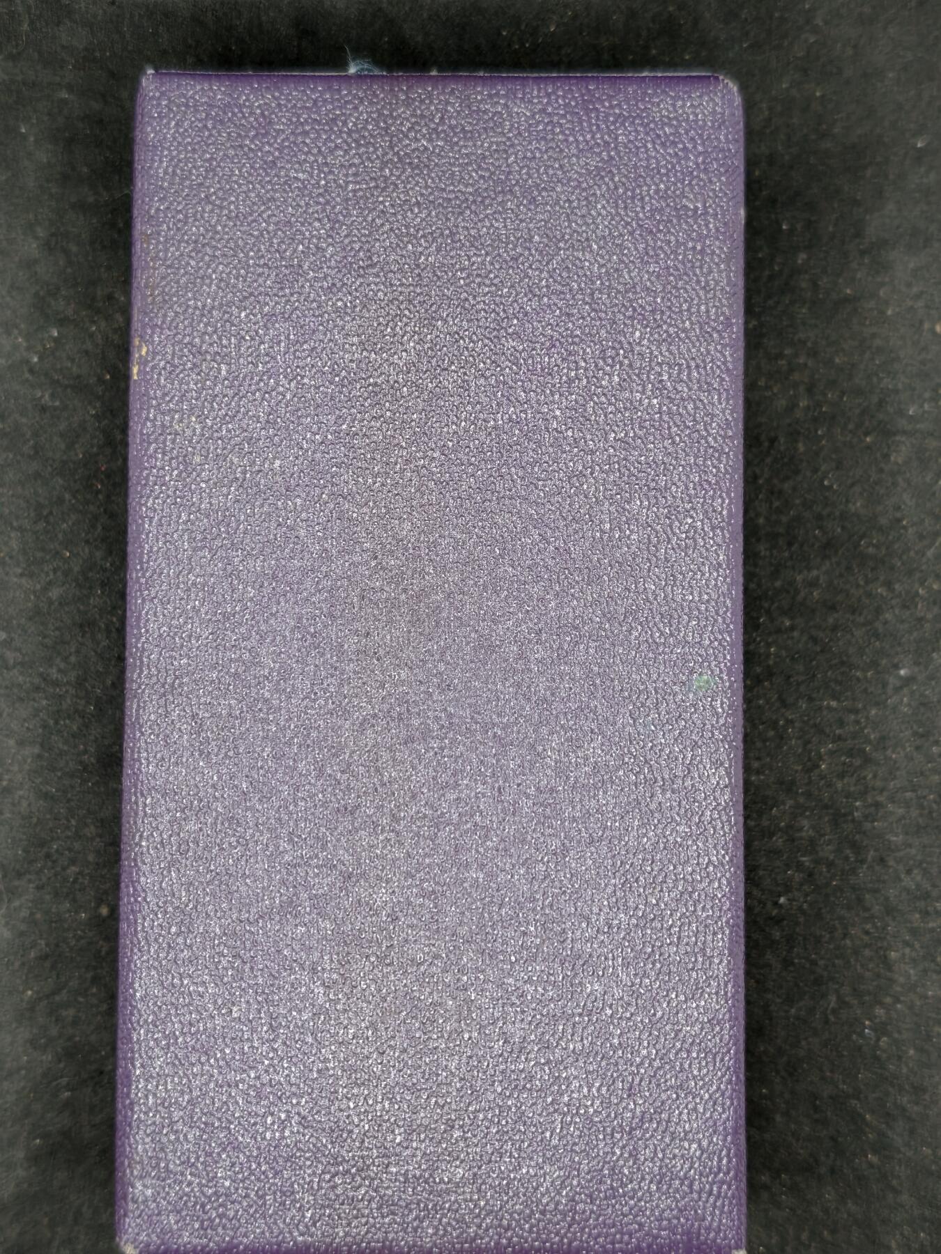 凯旋世界勋赏（第22期新年大拍）（欢迎送拍）（对拍品有疑问请询问客服，不接受到手刀，出价默认拍品品相。请认真阅读拍卖规则！出价默认已认可！）（收到货请录制开箱视频，无视频概不处理问题。） 美国紫心勋章原盒及勋略