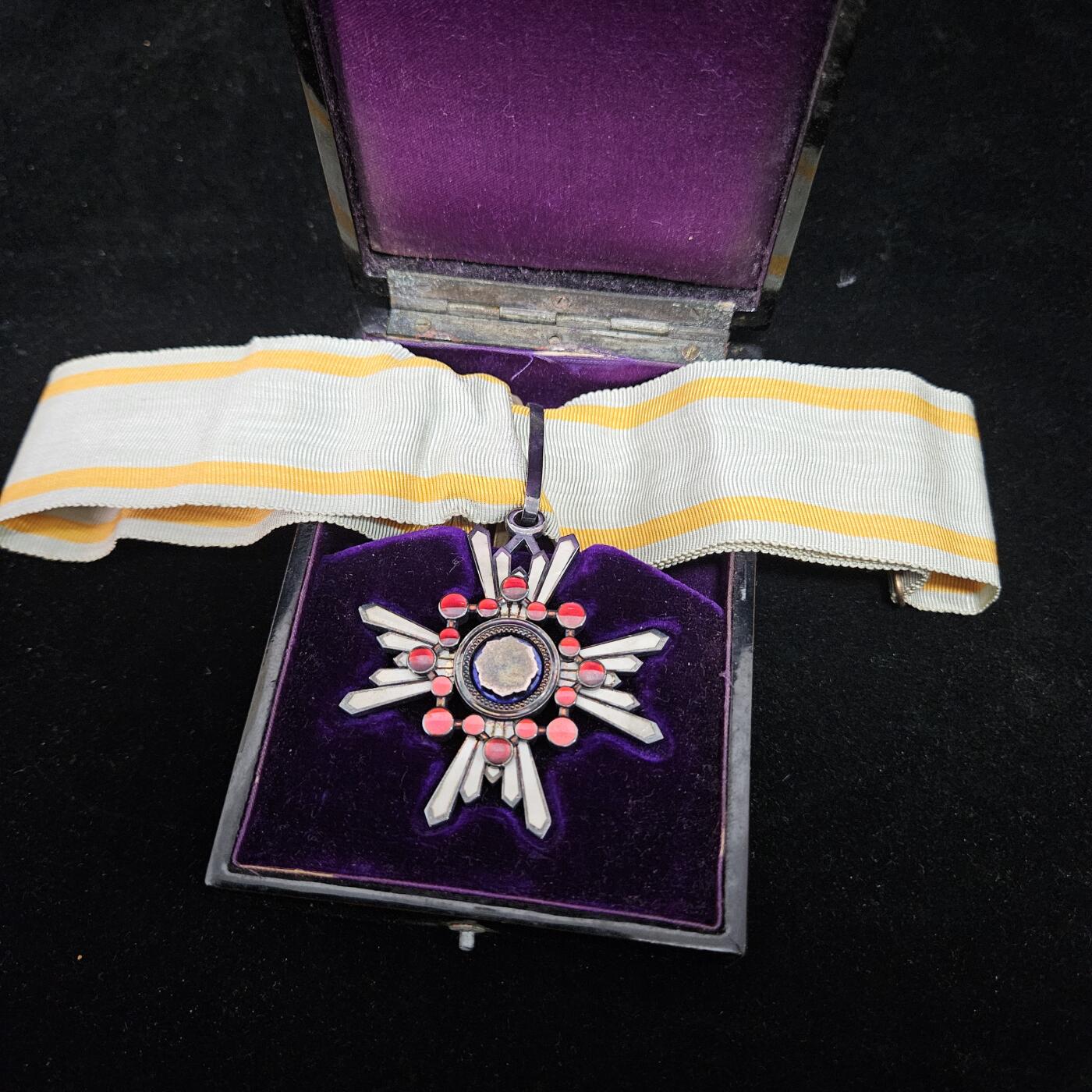 0元起拍勋章 第334期 咸鱼国勋章拍卖专场 2月15日（周日）下午6：00开始