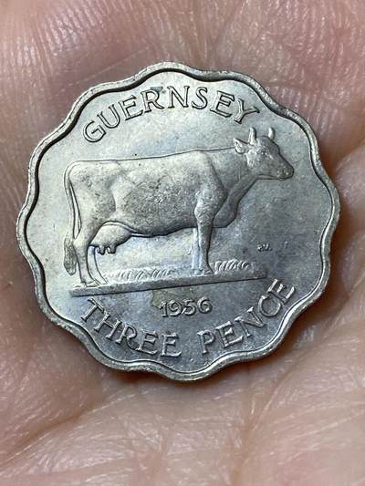 2026年第二十三场(总第一百九十二场）外国好品散币场(年后发货) - 少见原光好品–英属根西岛🇬🇬1956单年份3便士(伊丽莎白二世时期，第一版薄版)