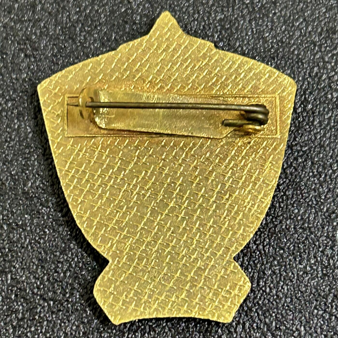 西秦中古拍卖第七十七期 2026马年新春专场 本场拍品年初九发出 捷克斯洛伐克斯瓦扎尔姆军事组织一级杰出劳动奖章