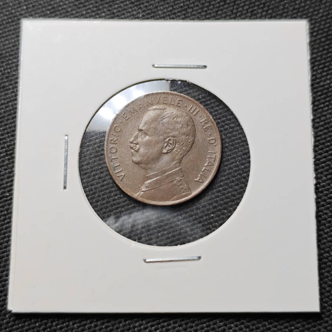 KK钱币收藏小铺  第397期 百期特怕（四拍之一） 2月预留时间 周末发货  1917意大利2分铜币 拿花 细节不错！