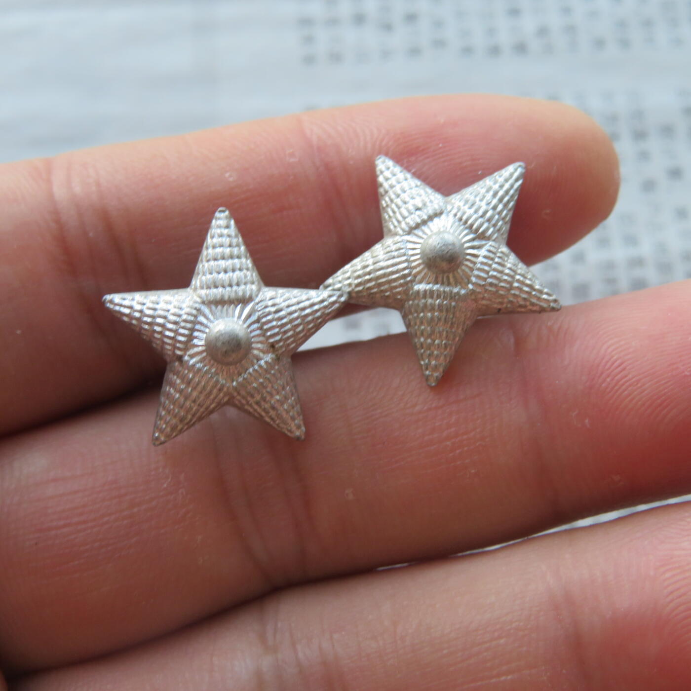 全品未使用62（55）校官肩章铝星星2个20mm