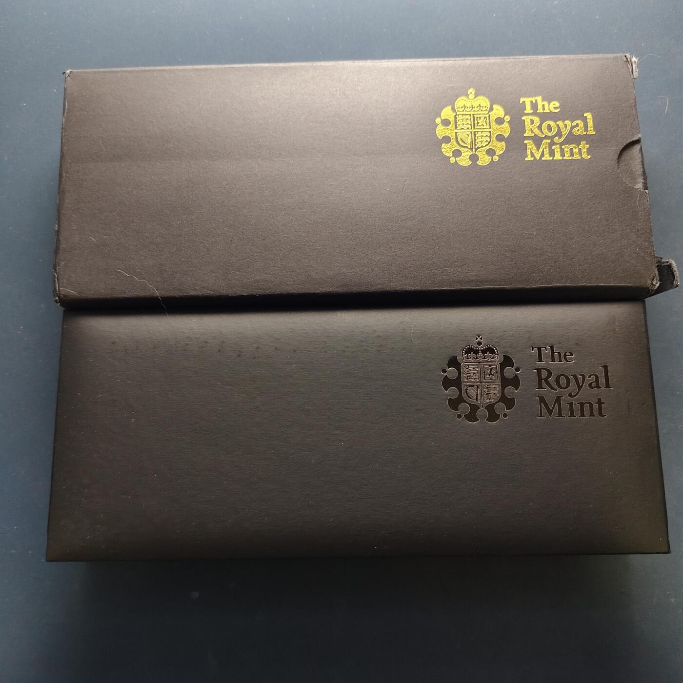 【全场包邮】纯粹捡漏拍503场 【少见】英国2010年不列颠尼亚女神精制4枚全银套币【40毫米32.45克92.5%+27毫米16.22克92.5%+22毫米8.31克92.5%+16.5毫米3.24克92.5%】-盒证全-量3500