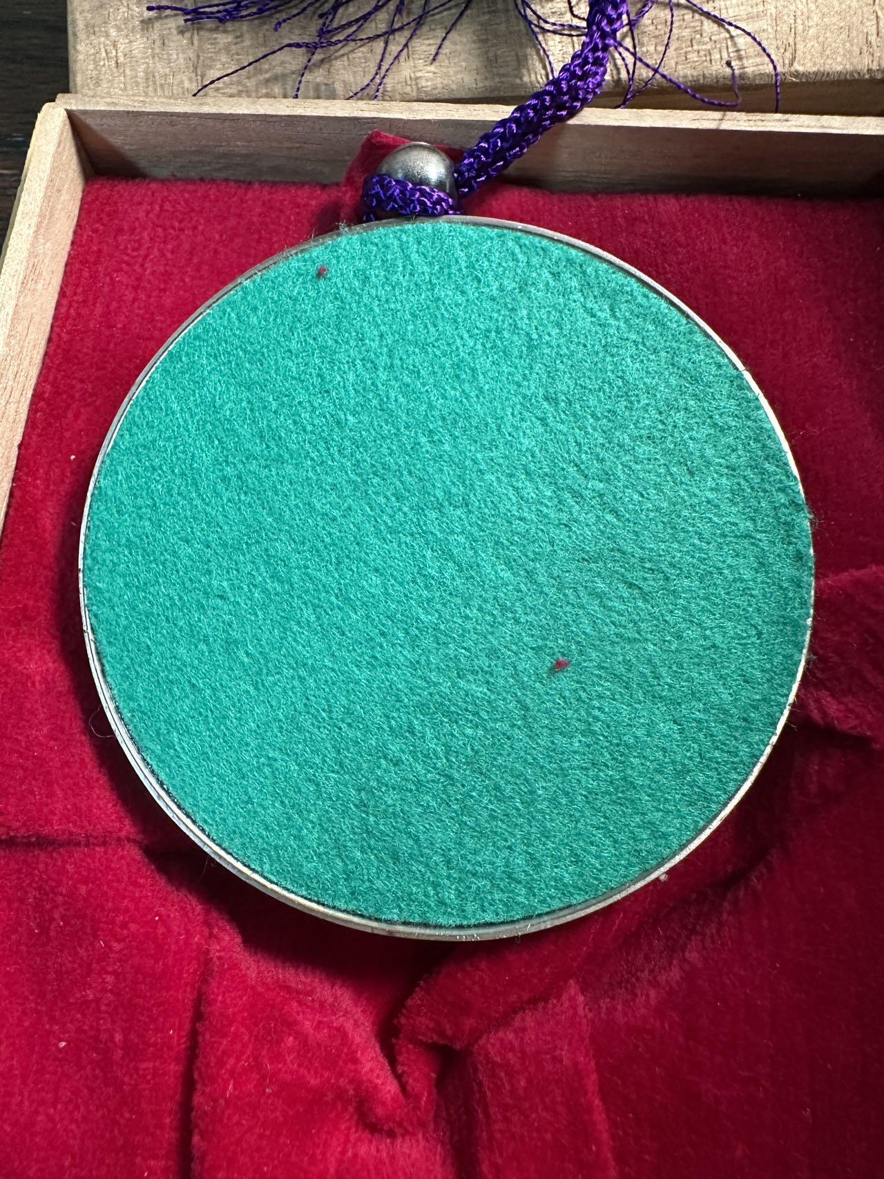 蒂克钱币 -第58场 日本企业章 徽章专场 育英短期大学（Ikuei Junior College）校训正直・純潔・無私・愛 70mm 186g