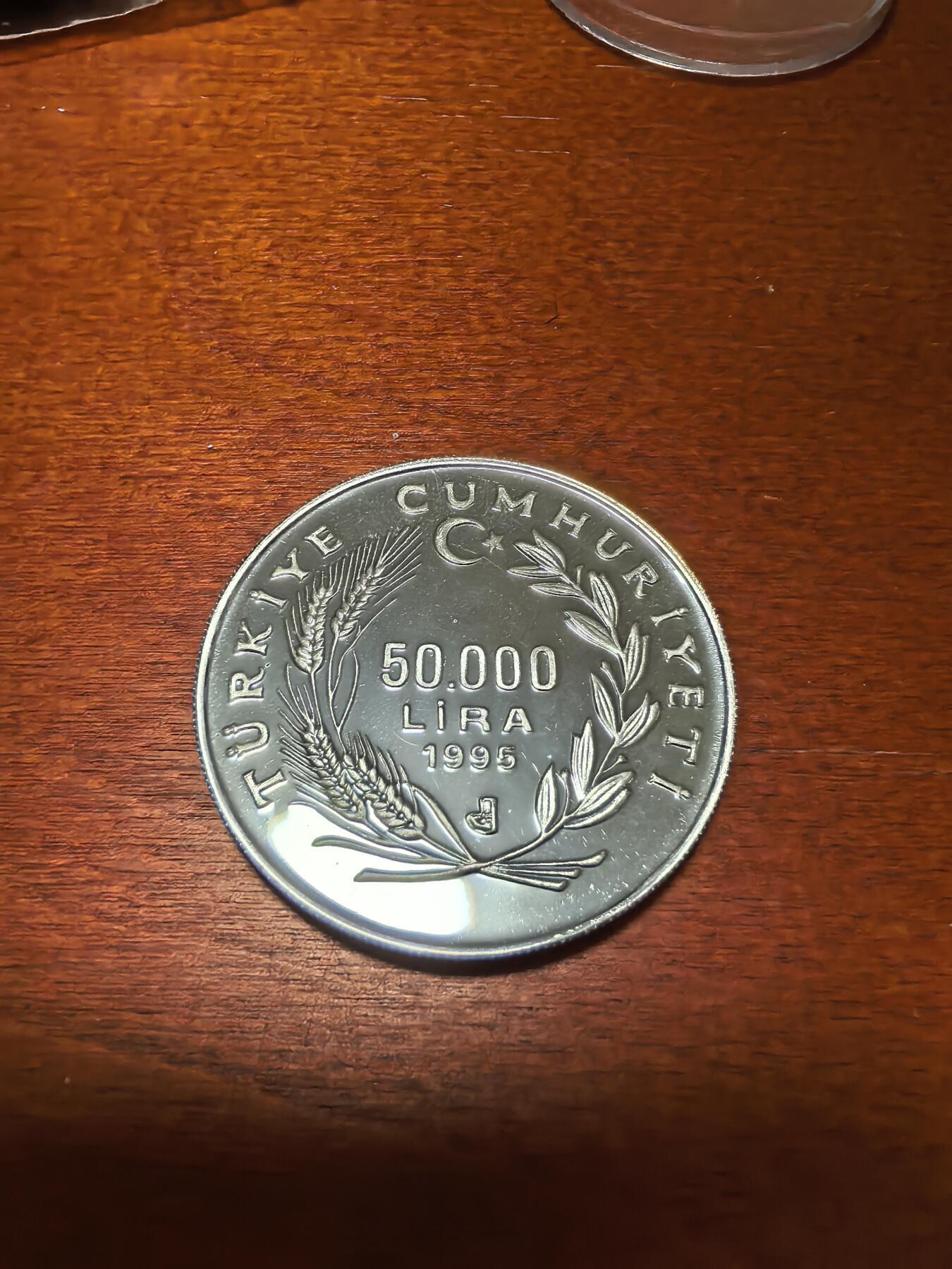 长老汇蛇年精选第一百场拍卖 1995土耳其皮里之旅帆船5万里拉精制银币，23.33克925银，1.3万枚