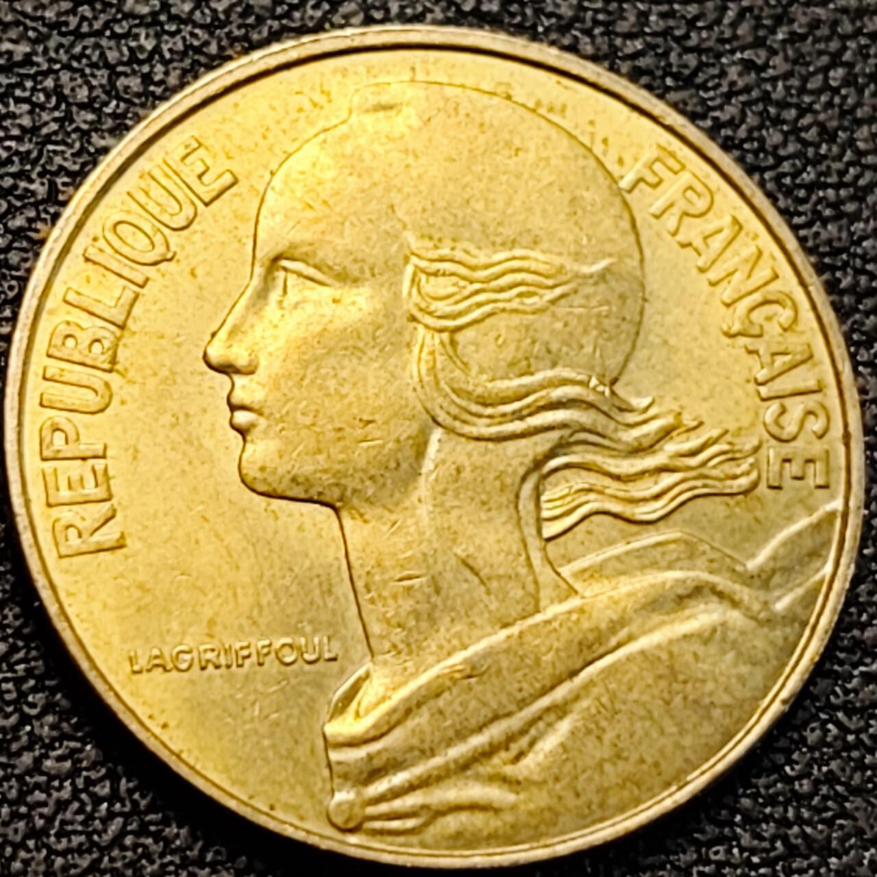 泉币菌-第187场- 精品福利场 （本周五和之前拍的 2月14日发货） 。