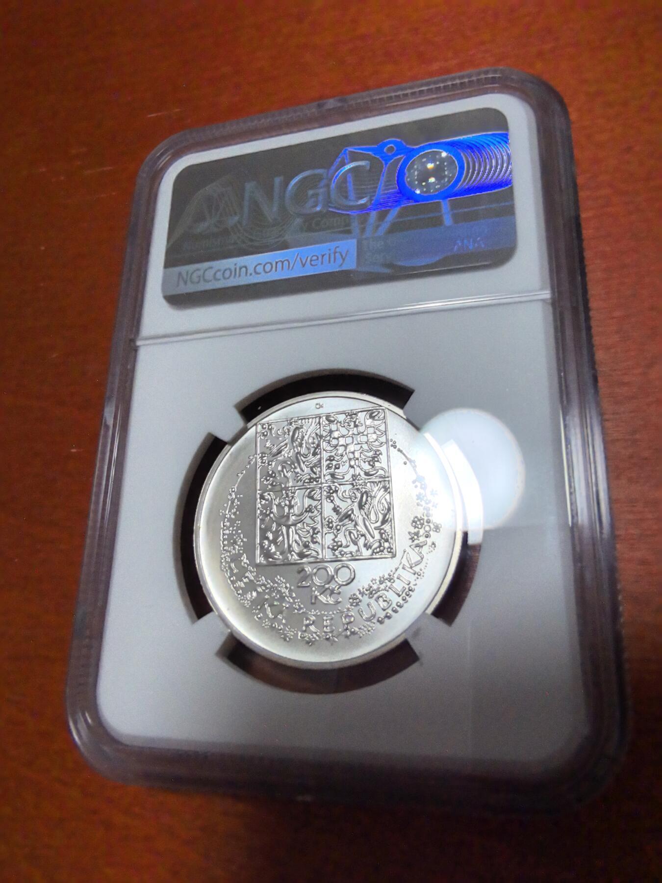 长老汇蛇年精选第一百场拍卖 1996 捷克卡尔·斯沃林斯基200克朗银币，NGC MS67分，唯二冠军，18330枚，其中6120枚销毁，冠军分基本2000元以上