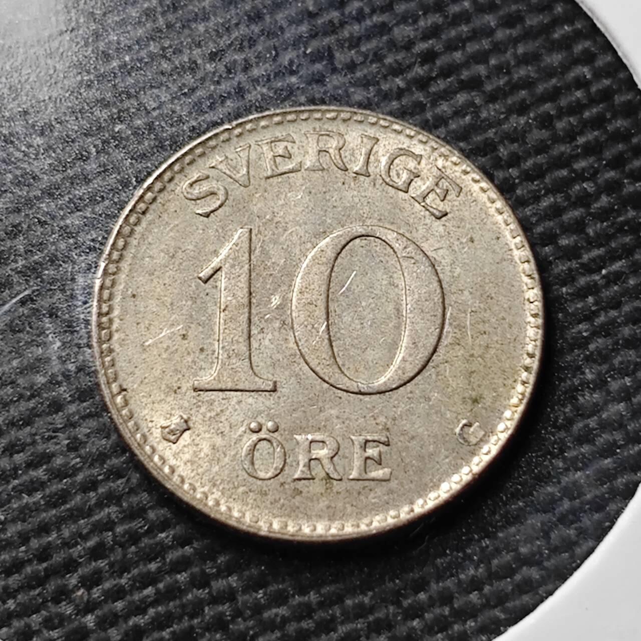 KK钱币收藏小铺  第397期 百期特怕（四拍之一） 2月预留时间 周末发货  1940瑞典10欧尔银币 好品