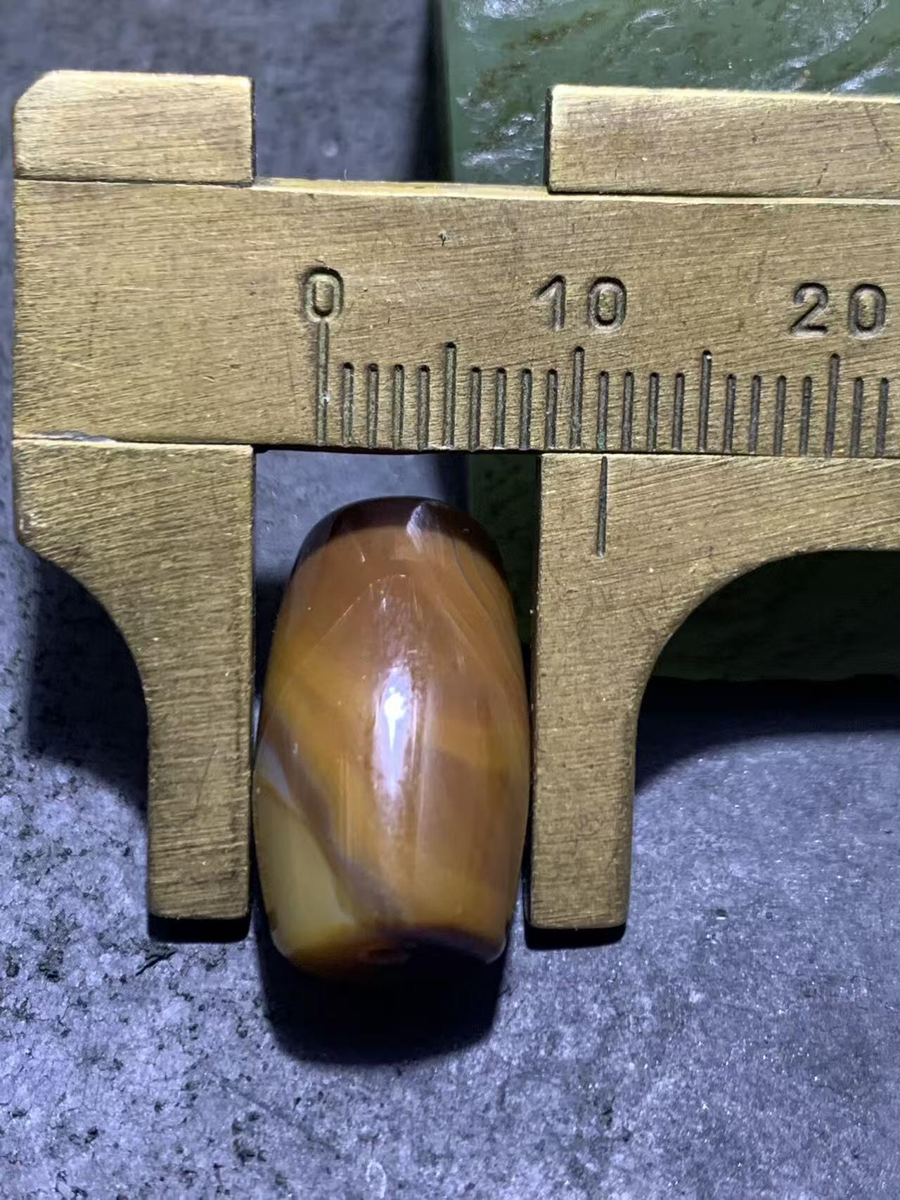 高玉化冻料缠丝玛瑙通货桶珠一颗